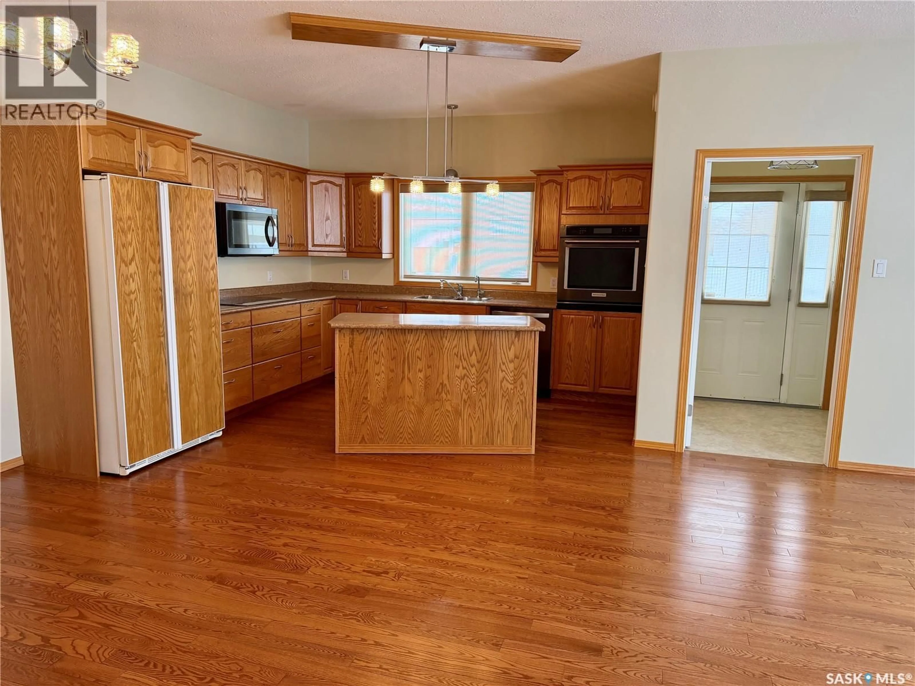 Open concept kitchen, unknown for 330 1ST STREET, Spiritwood Saskatchewan S0J2M0