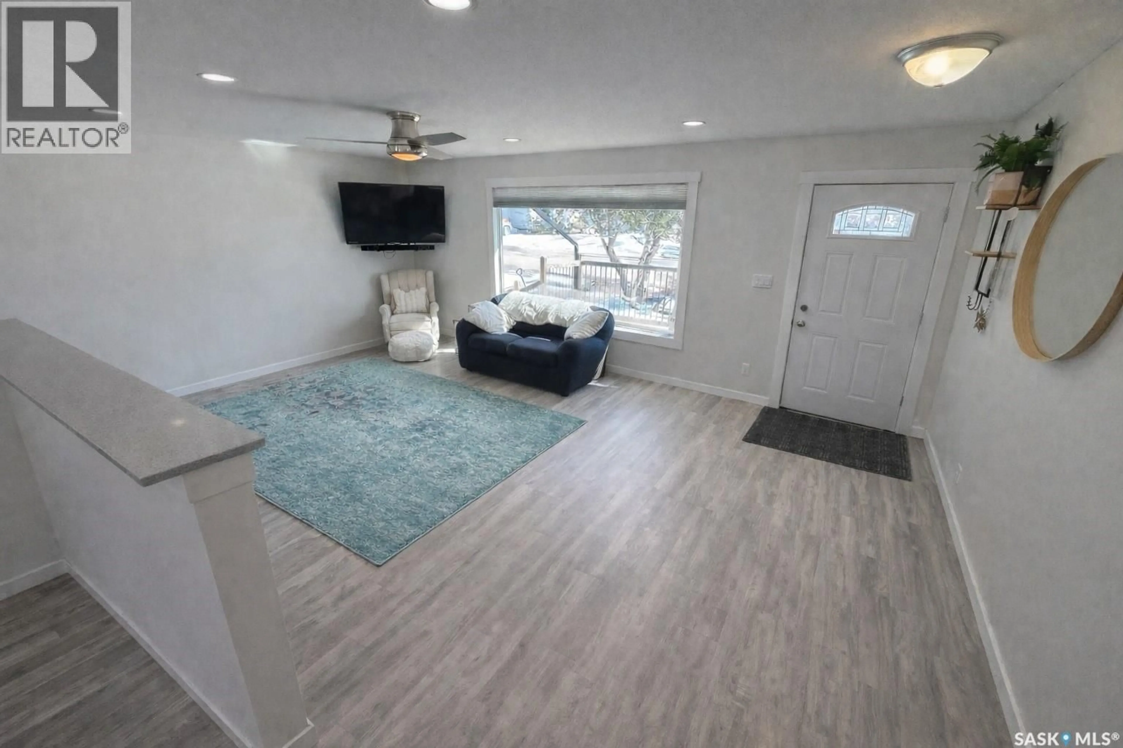 Unknown for 214 PIERCE STREET, Strasbourg Saskatchewan S0G4V0