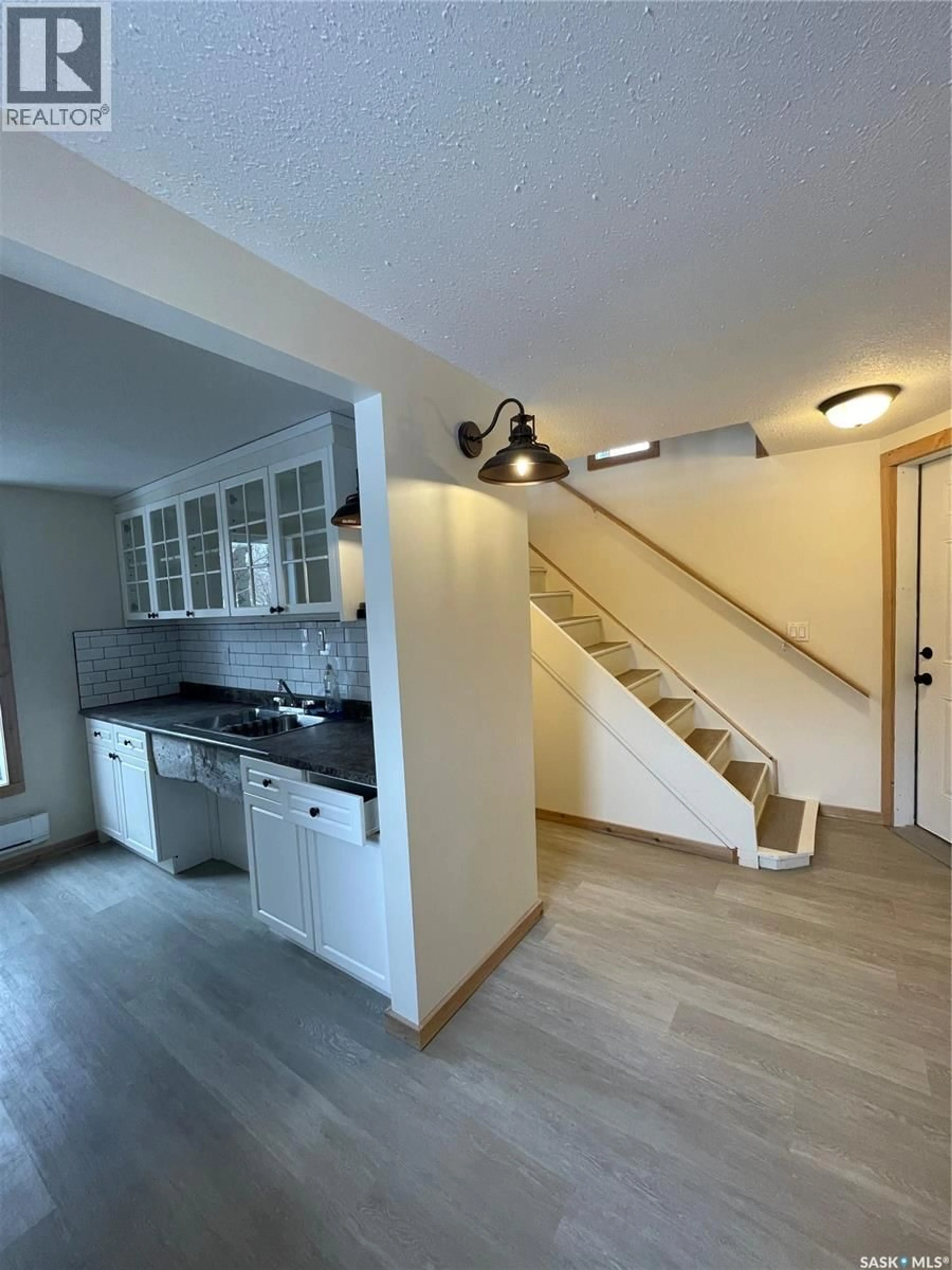 Open concept kitchen, unknown for 608 WHYTE STREET, Loreburn Saskatchewan S0H2S0