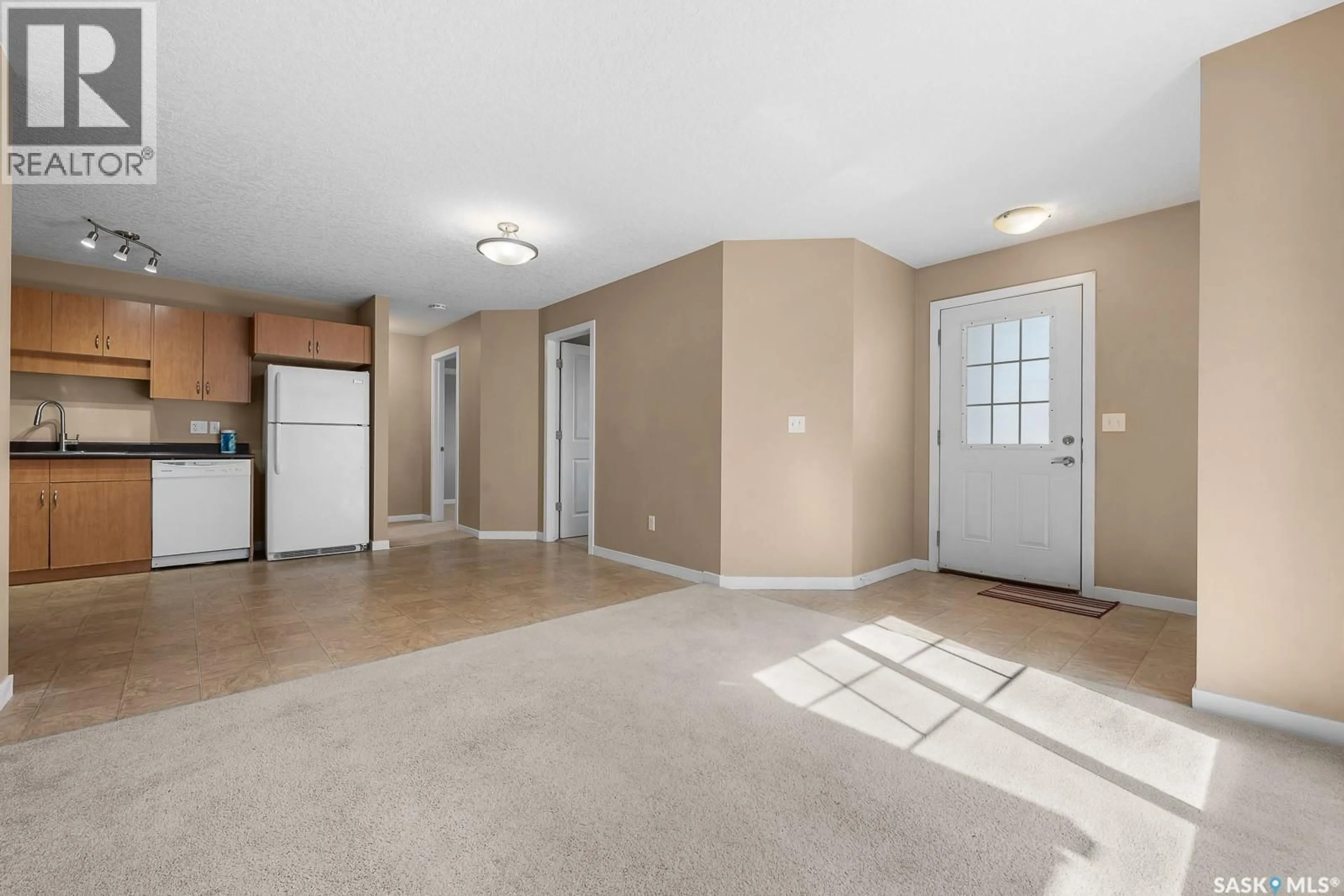 A pic of a room for 5063 - 130 JAMES HILL ROAD, Regina Saskatchewan S4W0B9