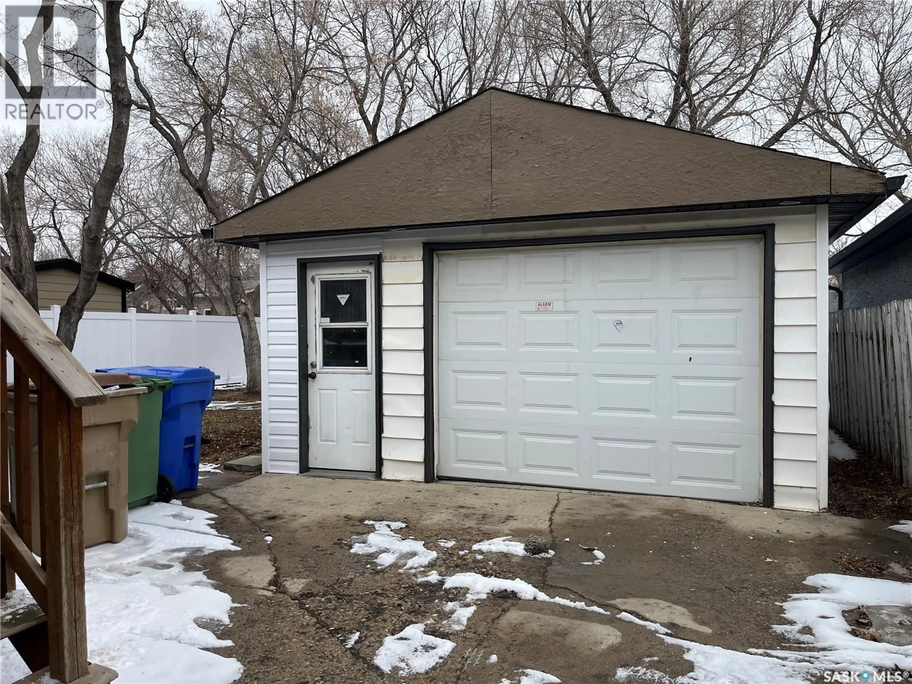 Shed for 167 MAGEE CRESCENT, Regina Saskatchewan S4K6K6