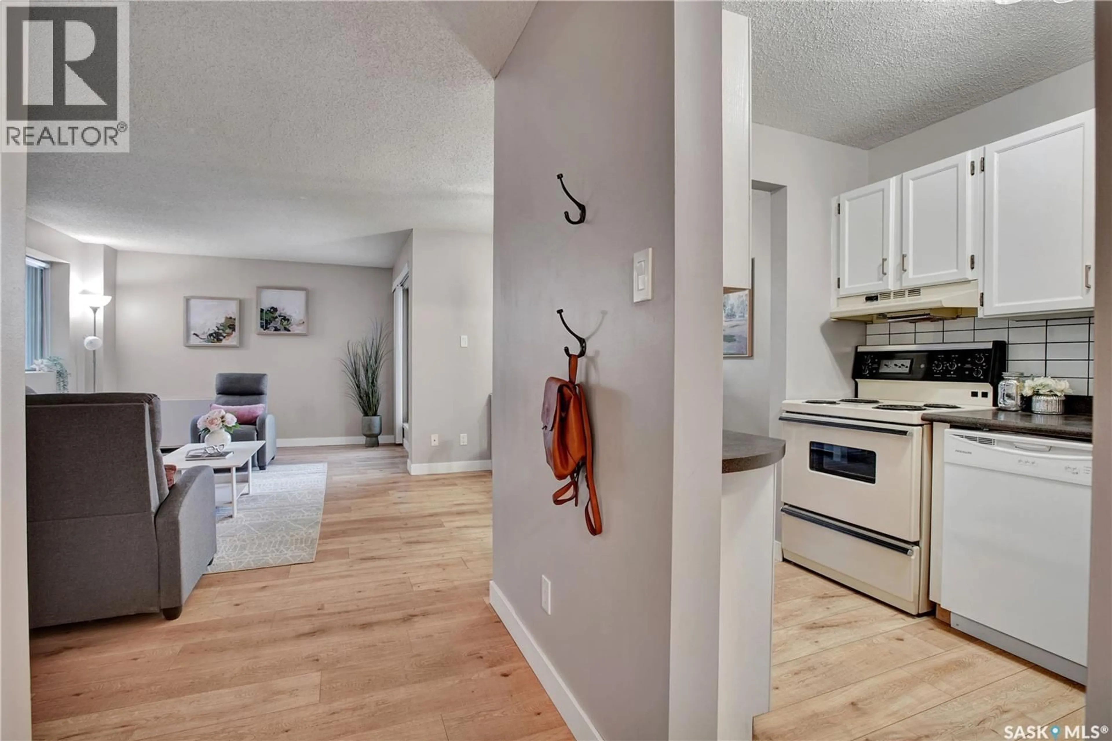 Unknown for N - 606 430 5TH AVENUE, Saskatoon Saskatchewan S7K6Z2