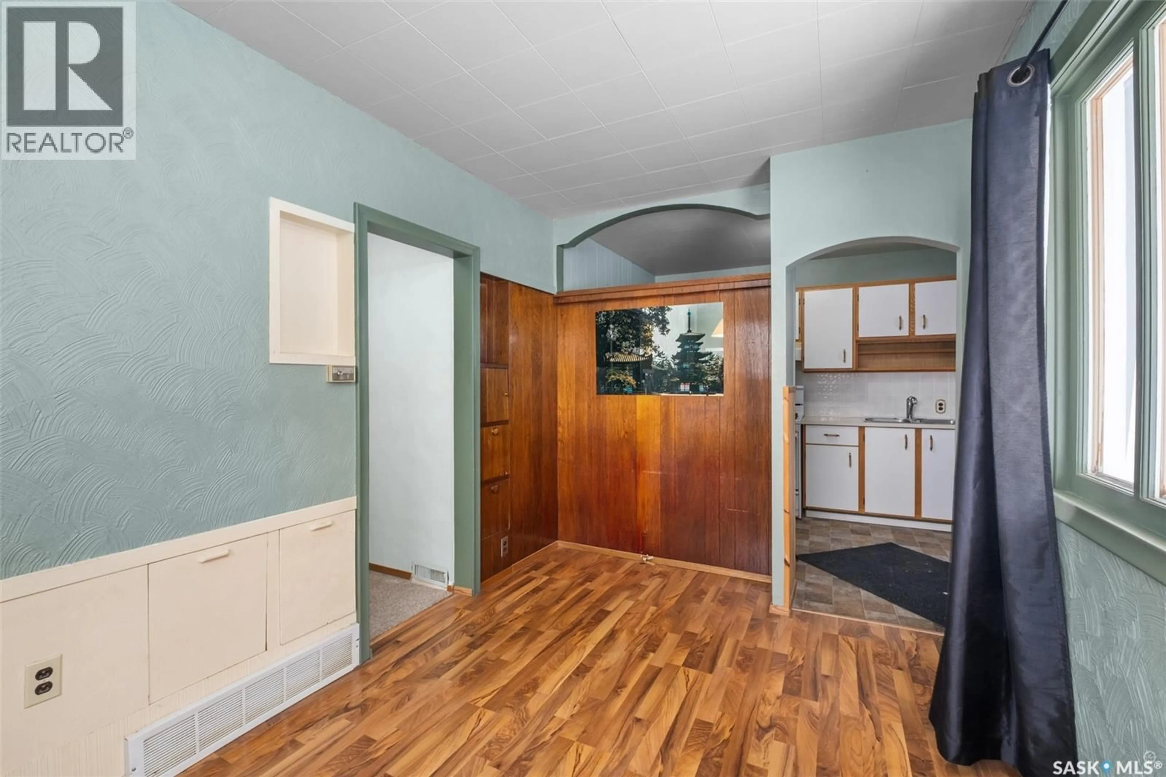 Indoor entryway for 217 RED WING ROAD, Buckland Rm No. 491 Saskatchewan S6V5R3