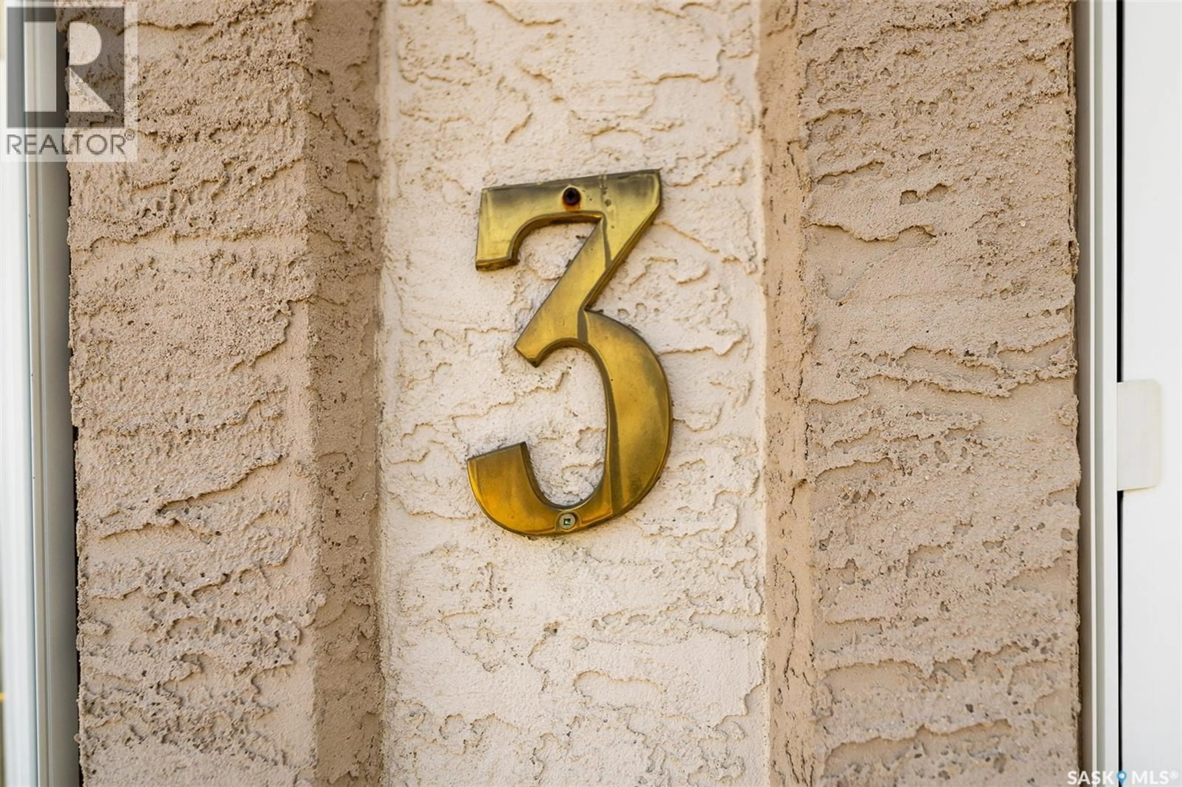 Unknown for 3 212 MULBERRY LANE, Moose Jaw Saskatchewan S6J1N4