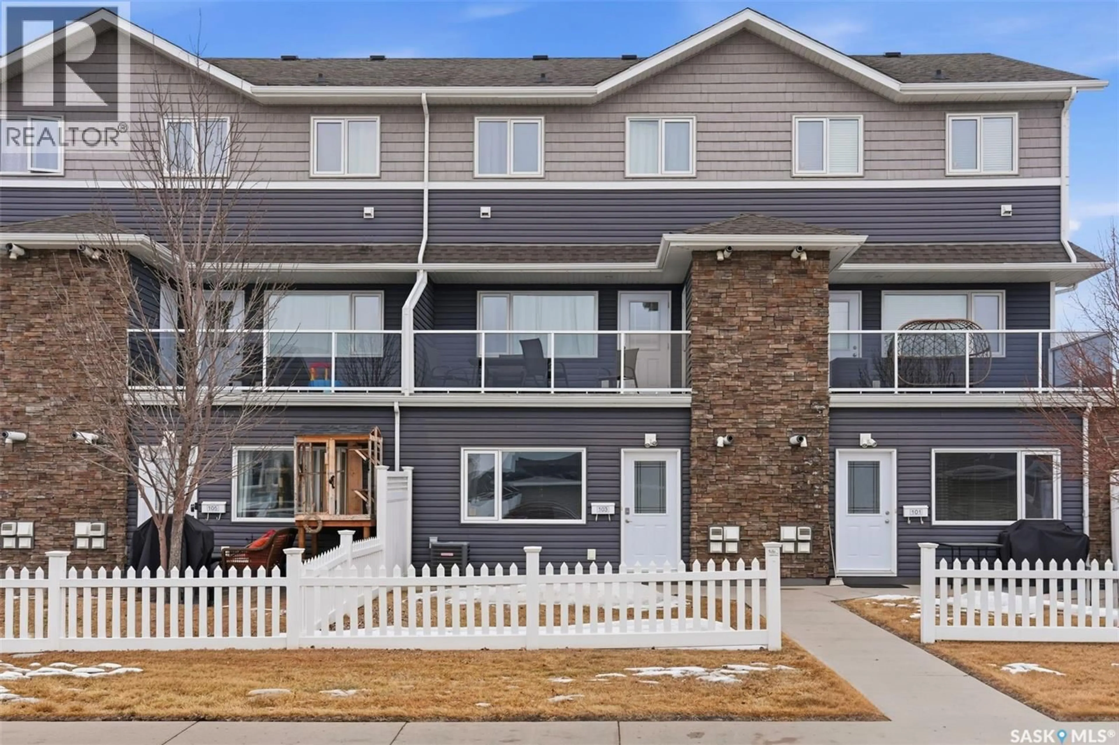 Home with vinyl exterior material, unknown for 103 - 275 PRINGLE LANE, Saskatoon Saskatchewan S7T0T5