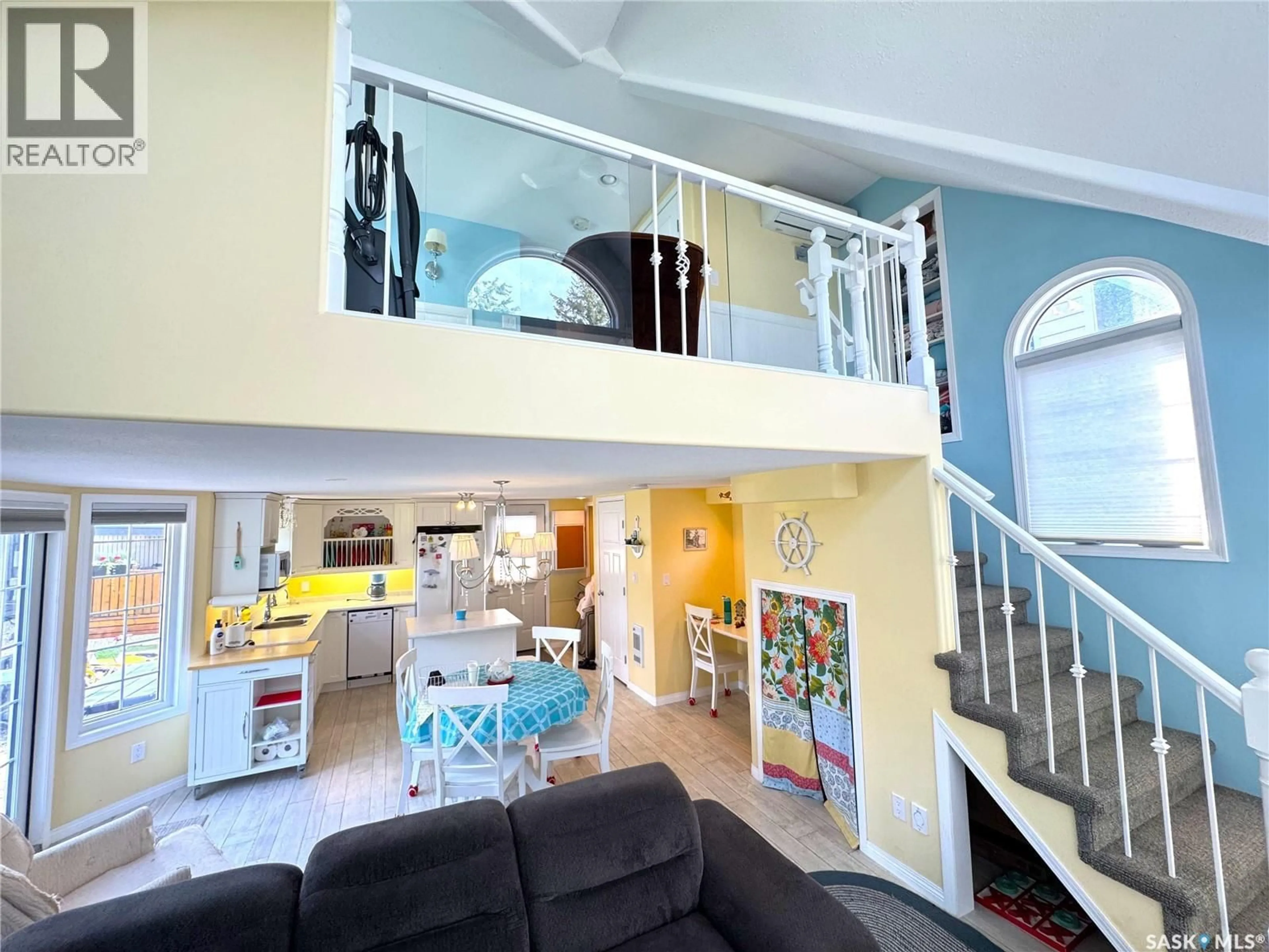 Indoor foyer for 40Ft - 1535 PELICAN LOT, Prince Albert National Park Saskatchewan S0J2Y0