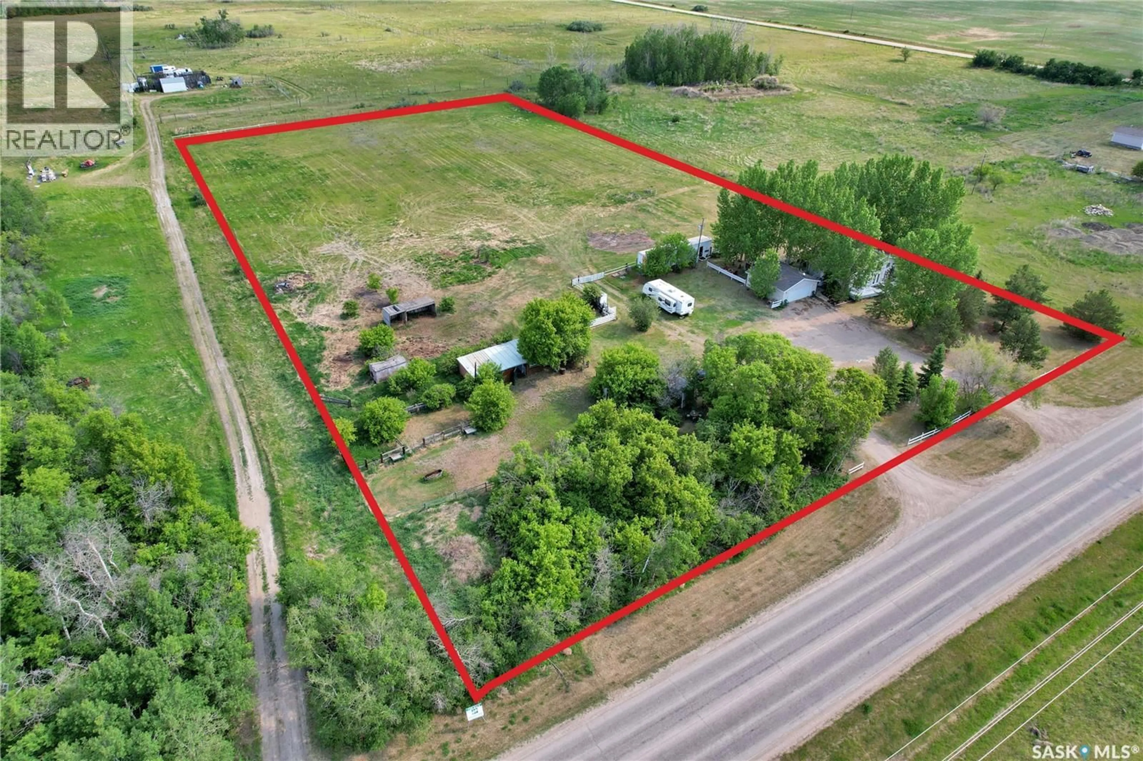 A pic from outside/outdoor area/front of a property/back of a property/a pic from drone, building for 1675 GRASSWOOD ROAD, Corman Park Rm No. 344 Saskatchewan S7K1M2