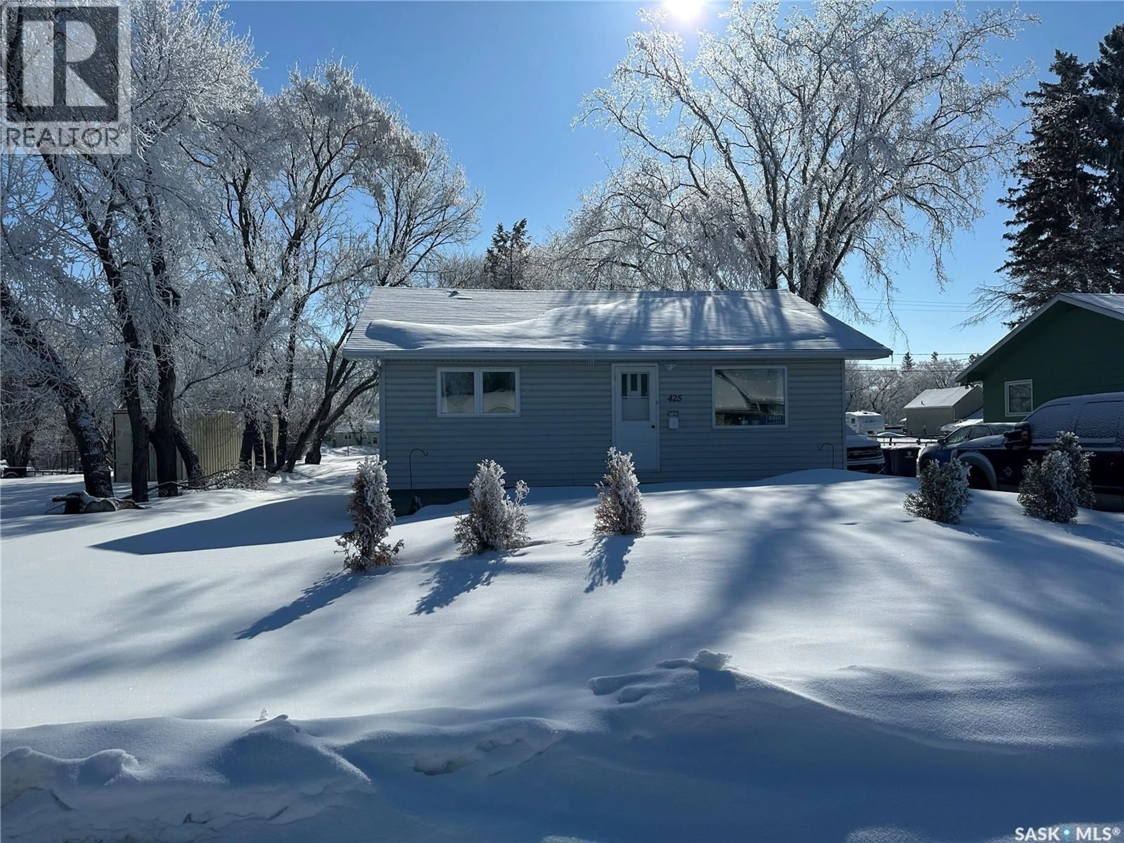 A pic from outside/outdoor area/front of a property/back of a property/a pic from drone, street for 425 3RD STREET, Duck Lake Saskatchewan S0K1J0