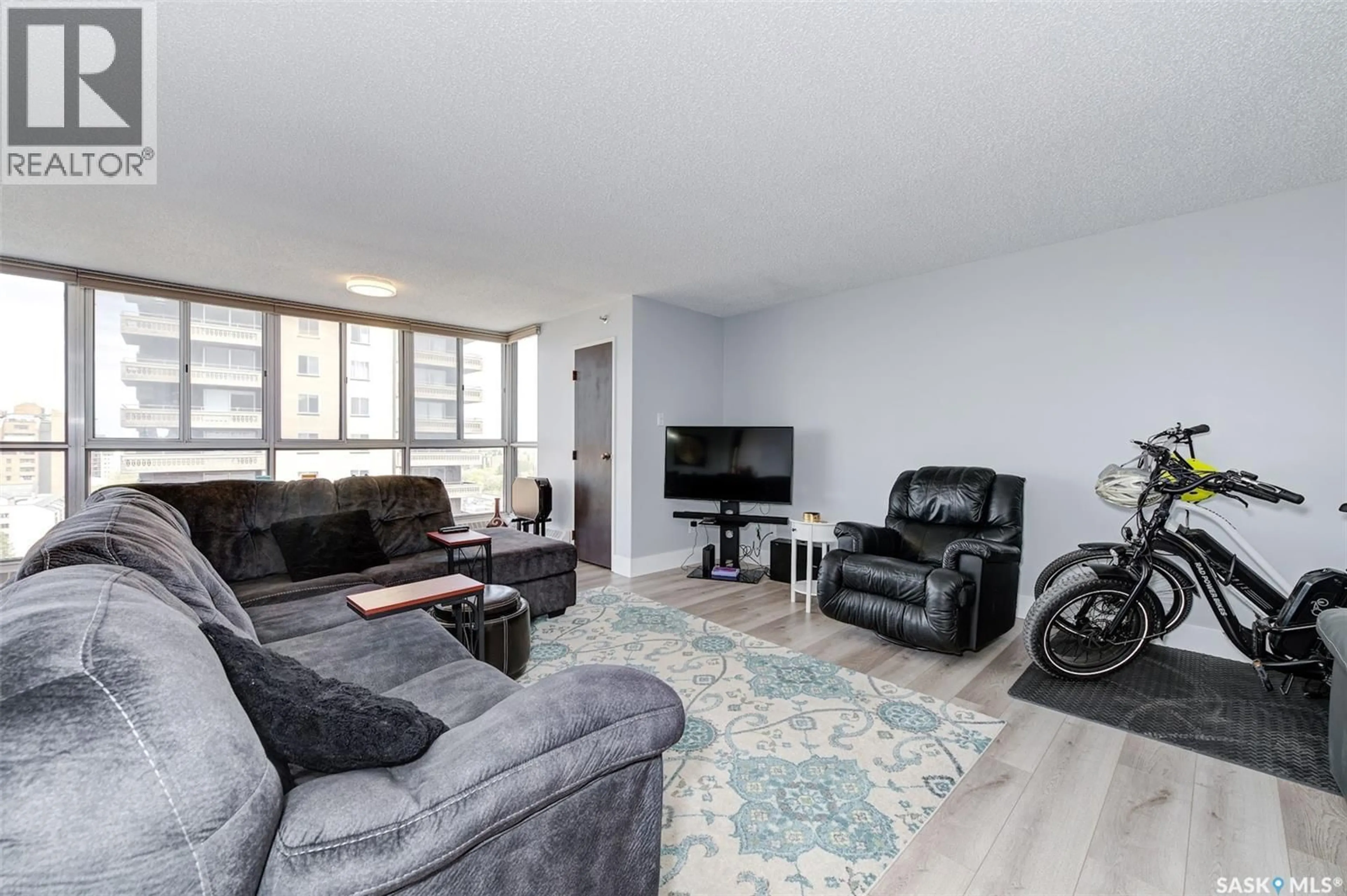 Living room with furniture, unknown for 315 - 1403 5TH AVENUE, Saskatoon Saskatchewan S7K5Z8