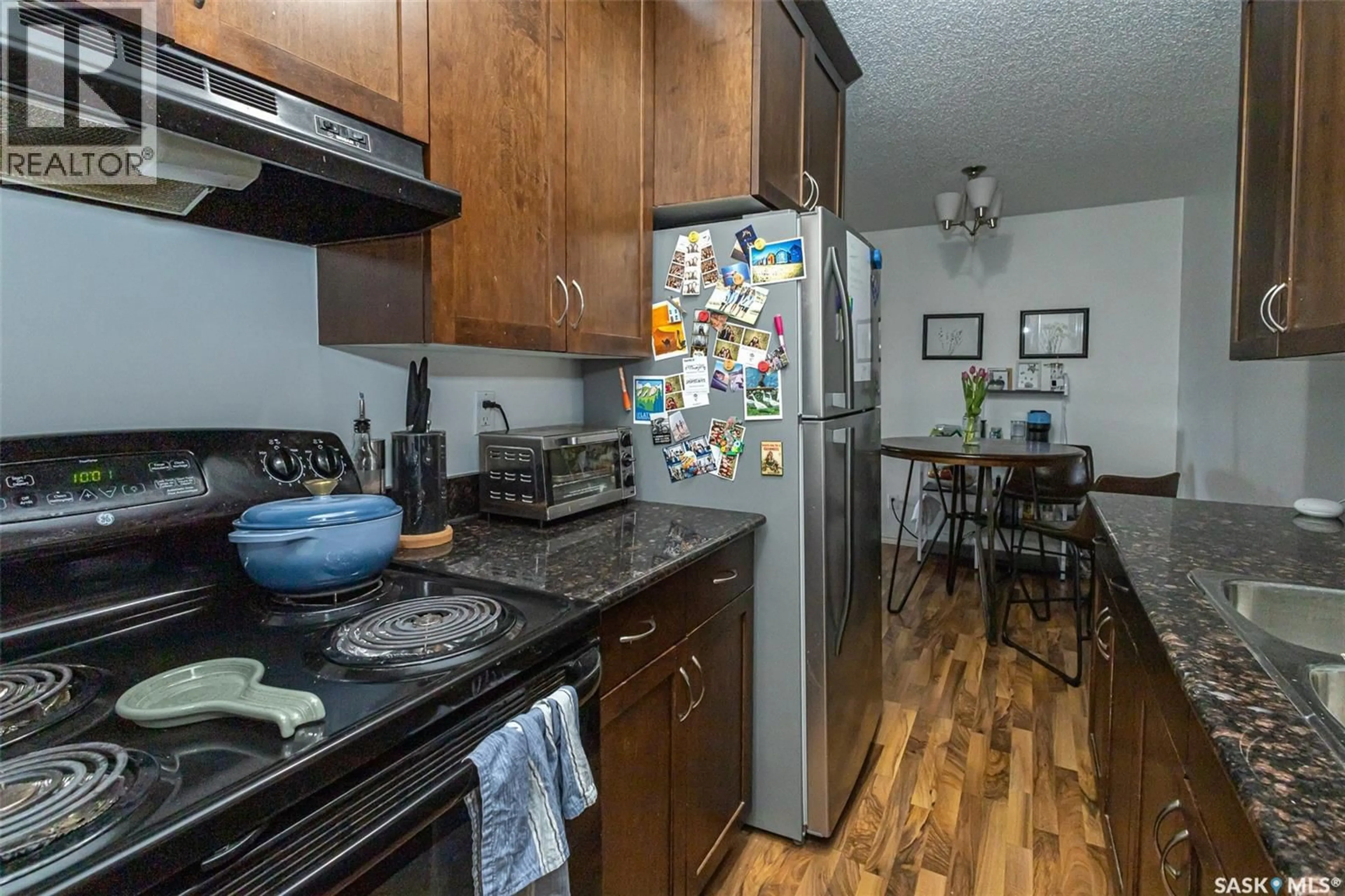 Standard kitchen, unknown for 104 - 1013 LANSDOWNE AVENUE, Saskatoon Saskatchewan S7H2C2