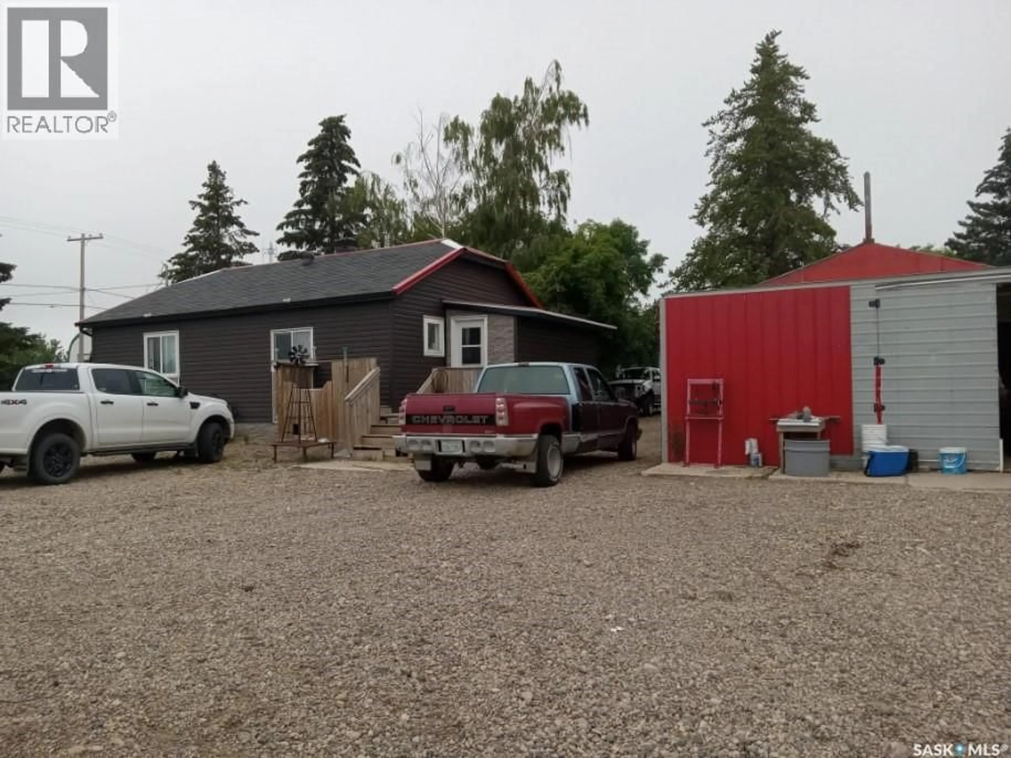 Shed for 99 DZIENDZIELOWSKI AVENUE, Cudworth Saskatchewan S0K1B0