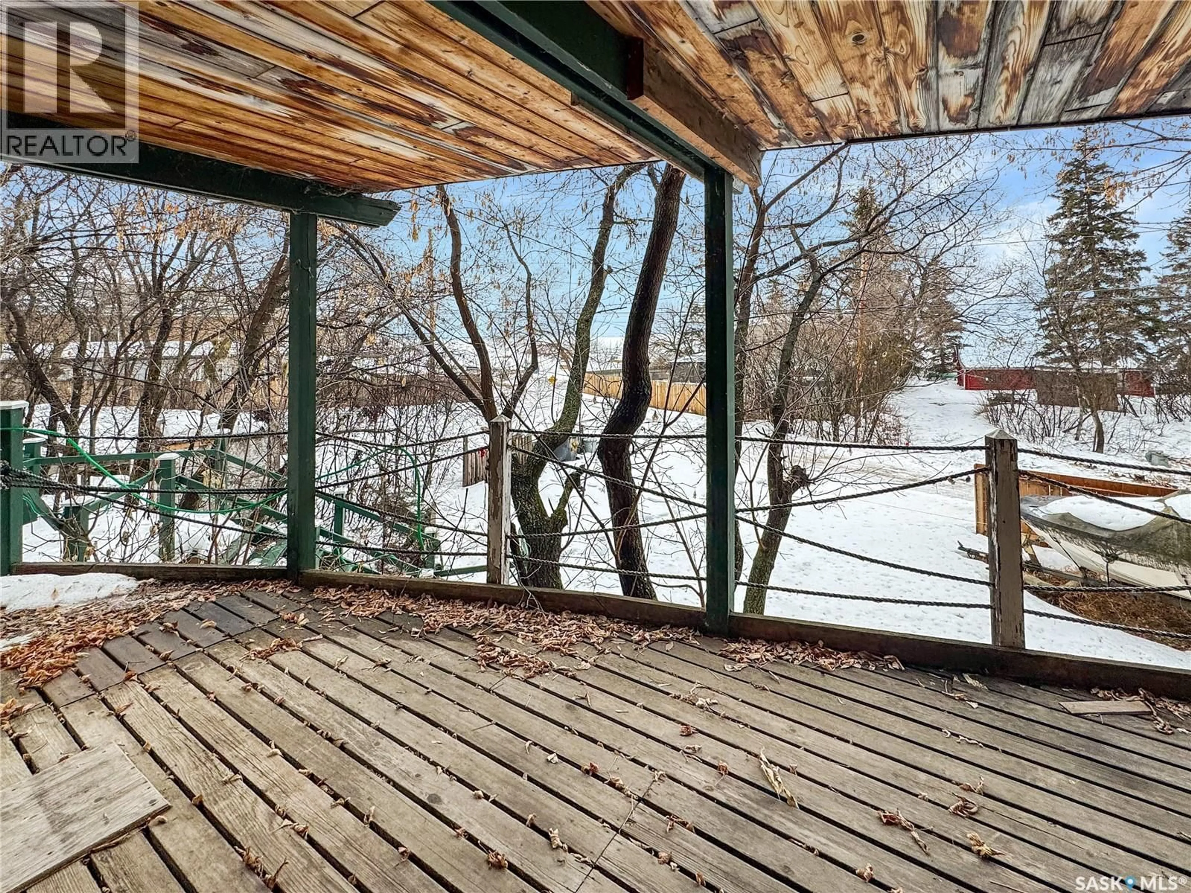 Patio, water/lake/river/ocean view for 8591 HUNTS COVE CRESCENT, Cochin Saskatchewan S0M0L0