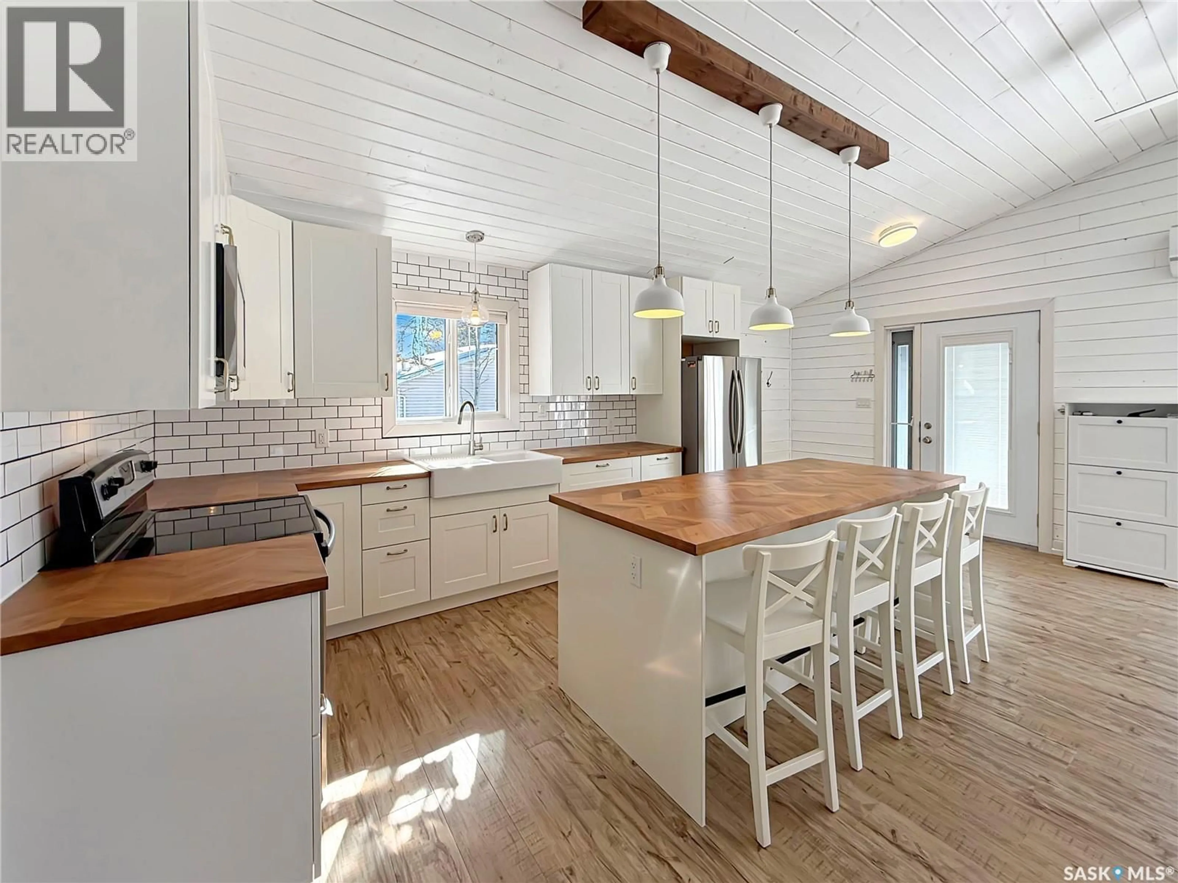 Open concept kitchen, unknown for 16 KEN CRESCENT, Candle Lake Saskatchewan S0J3E0