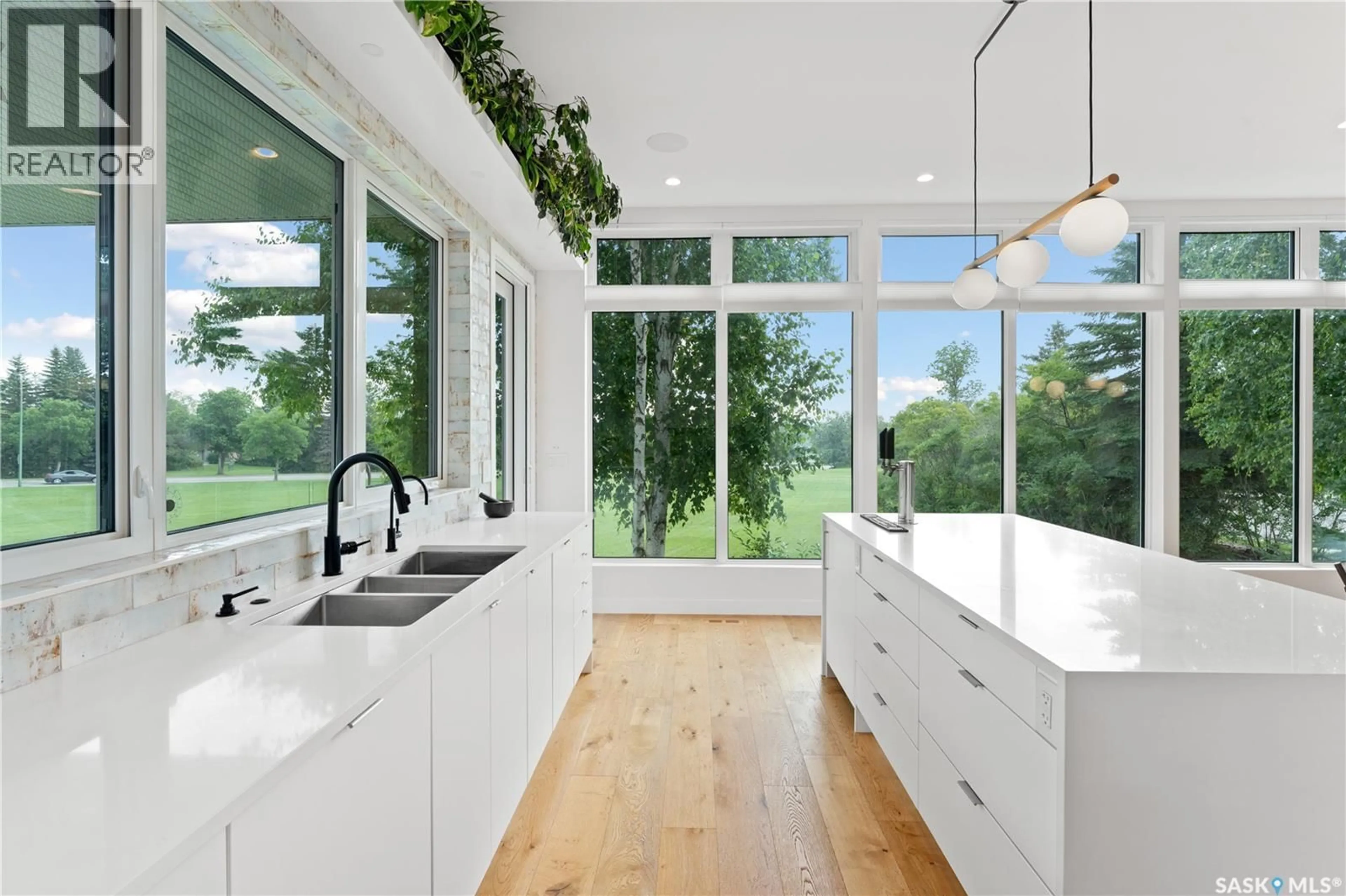 Contemporary kitchen, ceramic/tile floor for 103 SAGUENAY DRIVE, Saskatoon Saskatchewan S7K4M8