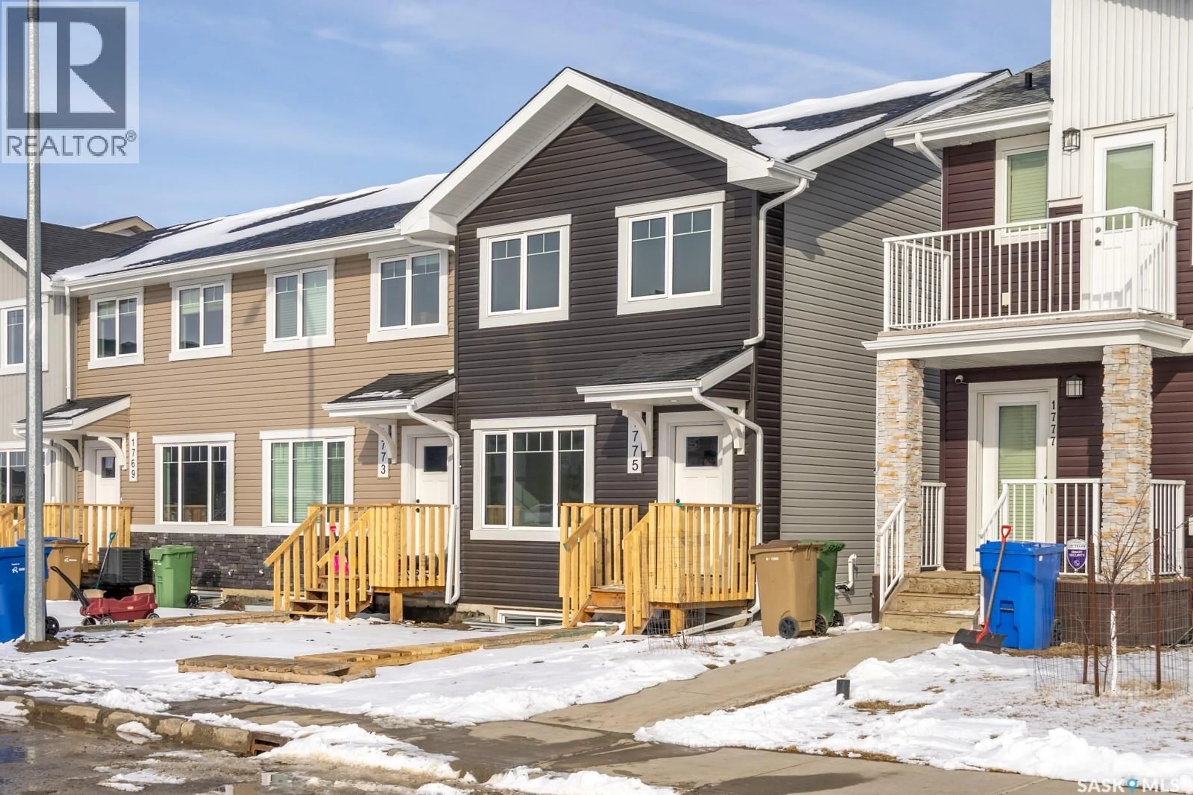 Home with vinyl exterior material, street for 1775 RED SPRING STREET, Regina Saskatchewan S4Y0G4