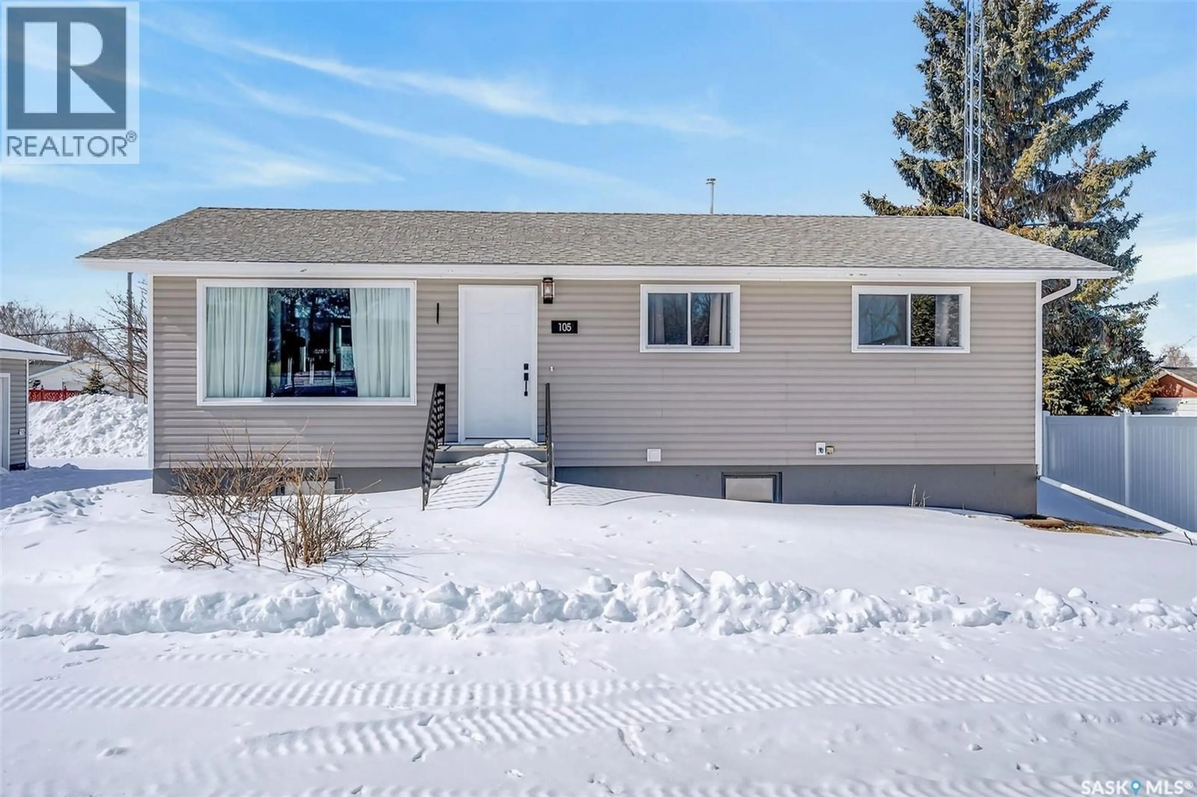 Home with vinyl exterior material, street for 105 4TH AVENUE, St. Brieux Saskatchewan S0K3V0