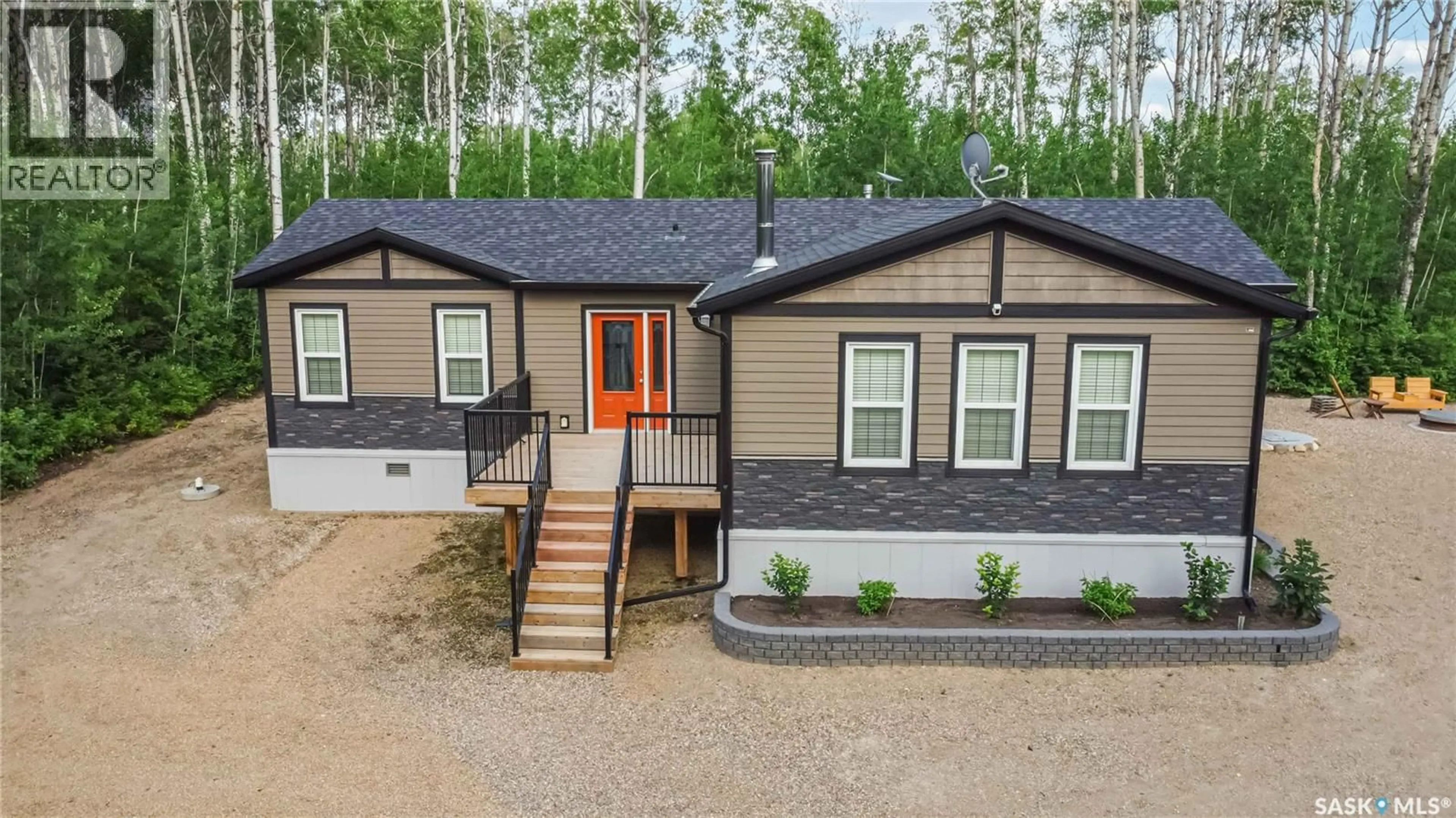 Home with vinyl exterior material, unknown for 108 SUNRISE CRESCENT, Paddockwood Rm No. 520 Saskatchewan S0J0N0