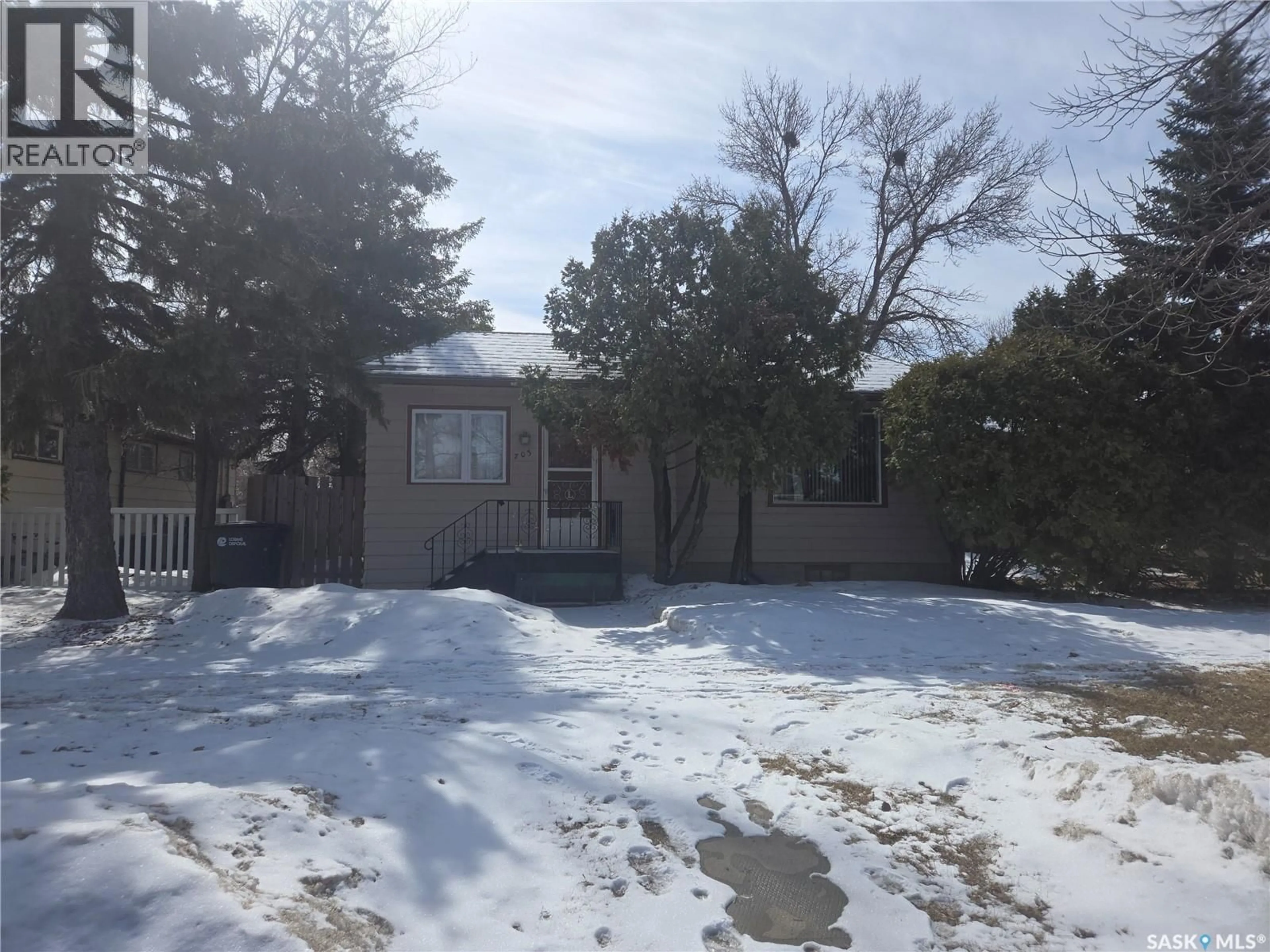 Unknown for 703 MAIN STREET, Kipling Saskatchewan S0G2S0
