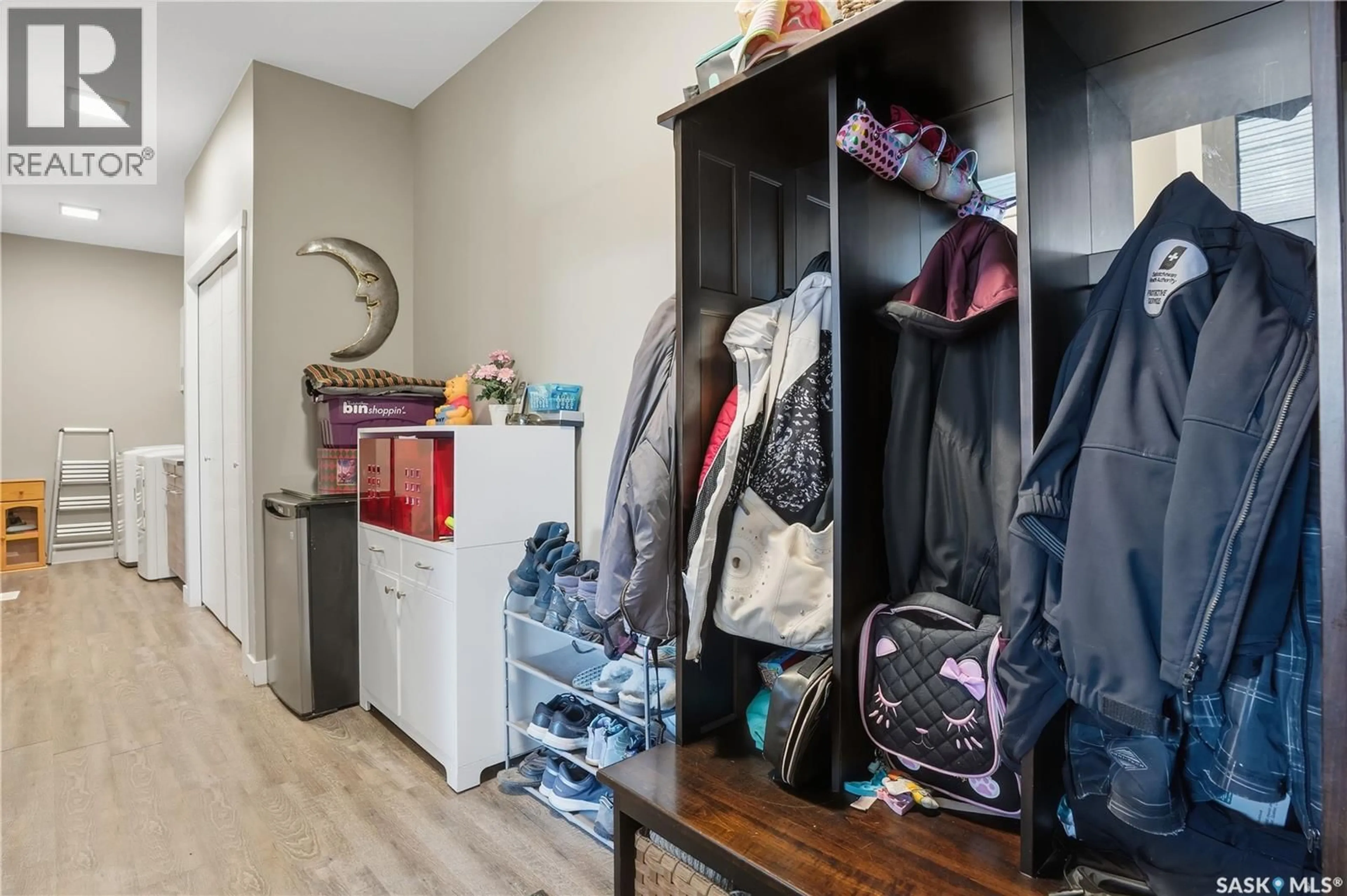 Unknown for E - 4202 GREEN OLIVE WAY, Regina Saskatchewan S4V1P8