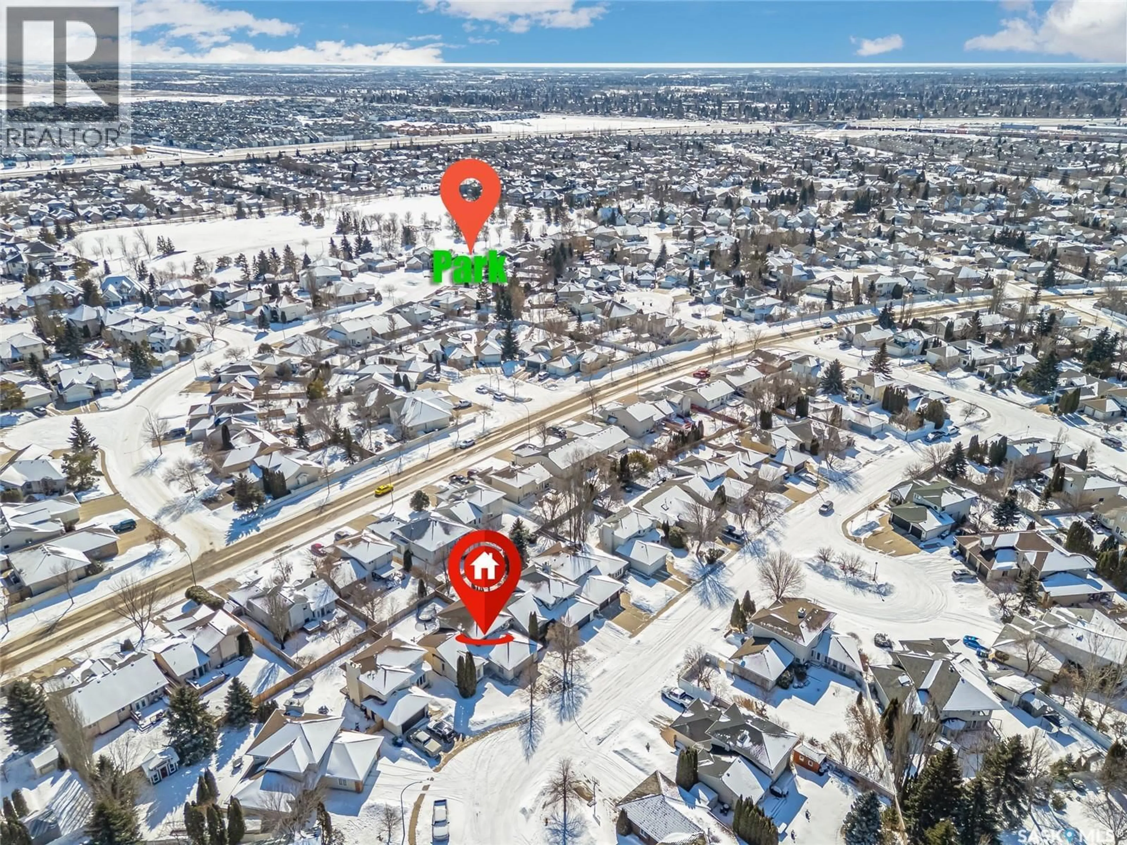 A pic from outside/outdoor area/front of a property/back of a property/a pic from drone, street for 1022 HURLEY WAY, Saskatoon Saskatchewan S7N4J7