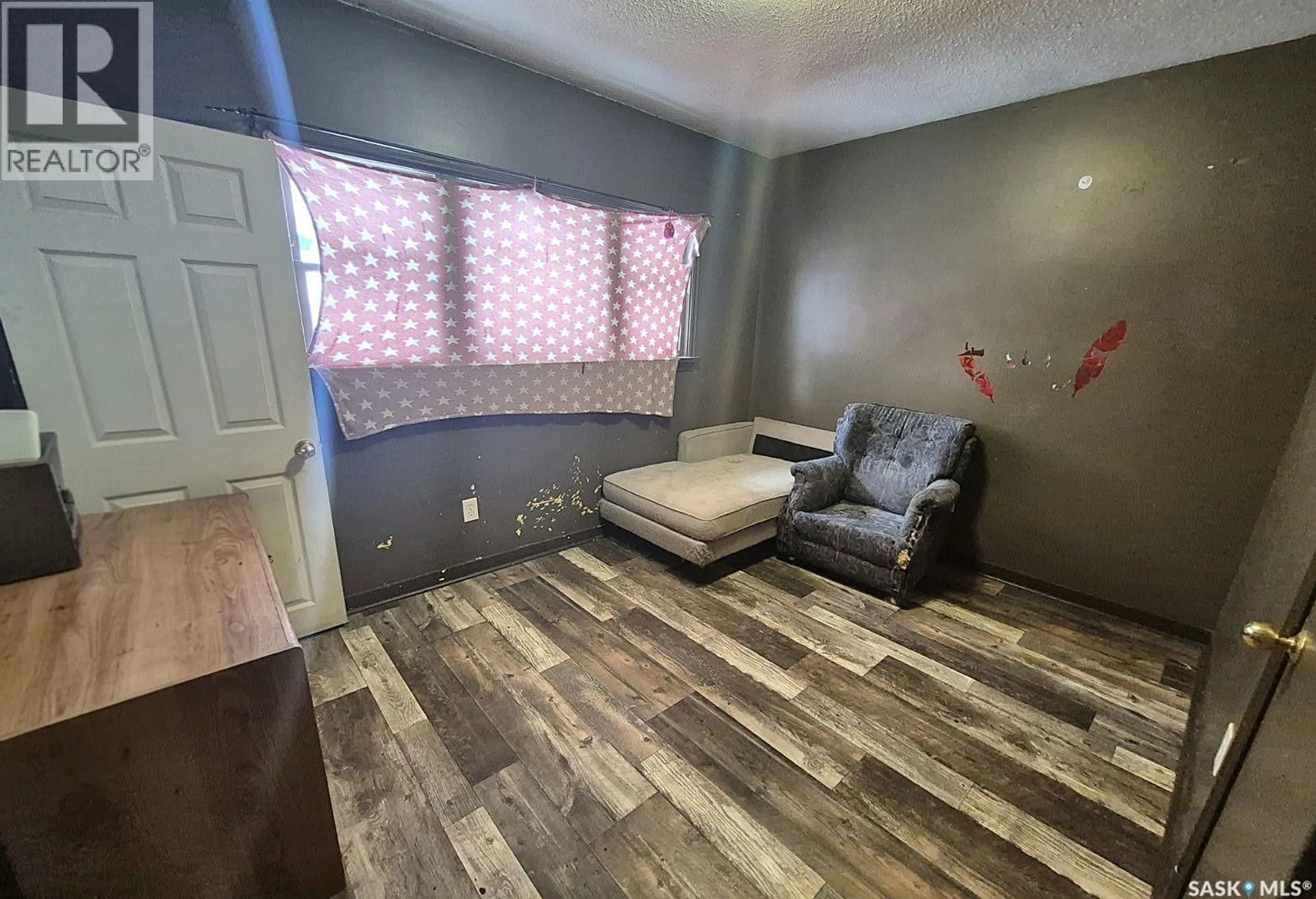 A pic of a room for 603 20TH STREET, Prince Albert Saskatchewan S6V4H4