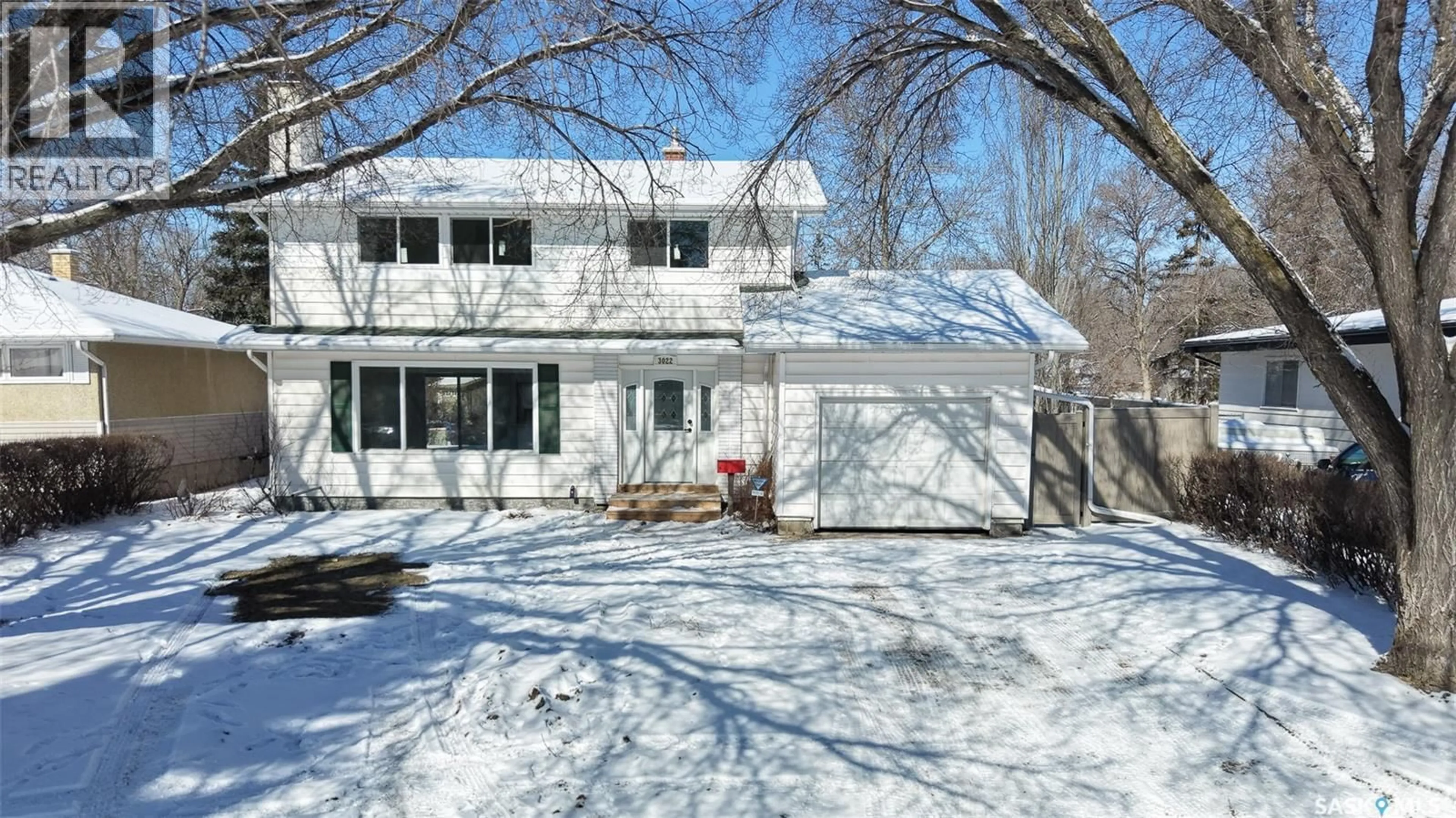 Home with vinyl exterior material, street for 3022 LACON STREET, Regina Saskatchewan S4N2A8