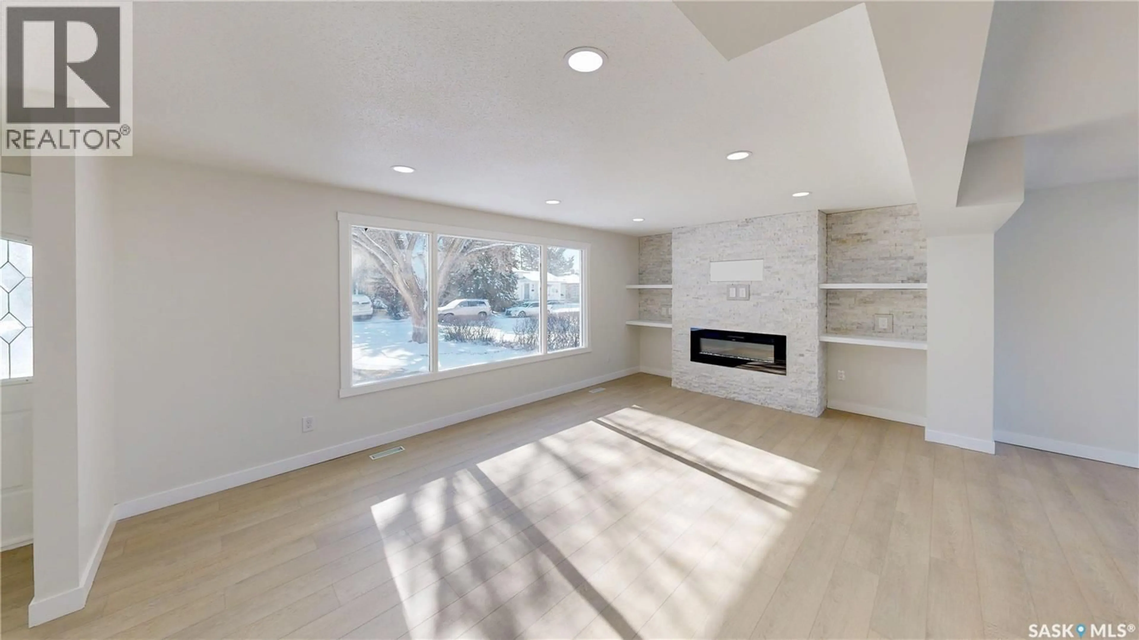 Unknown for 3022 LACON STREET, Regina Saskatchewan S4N2A8