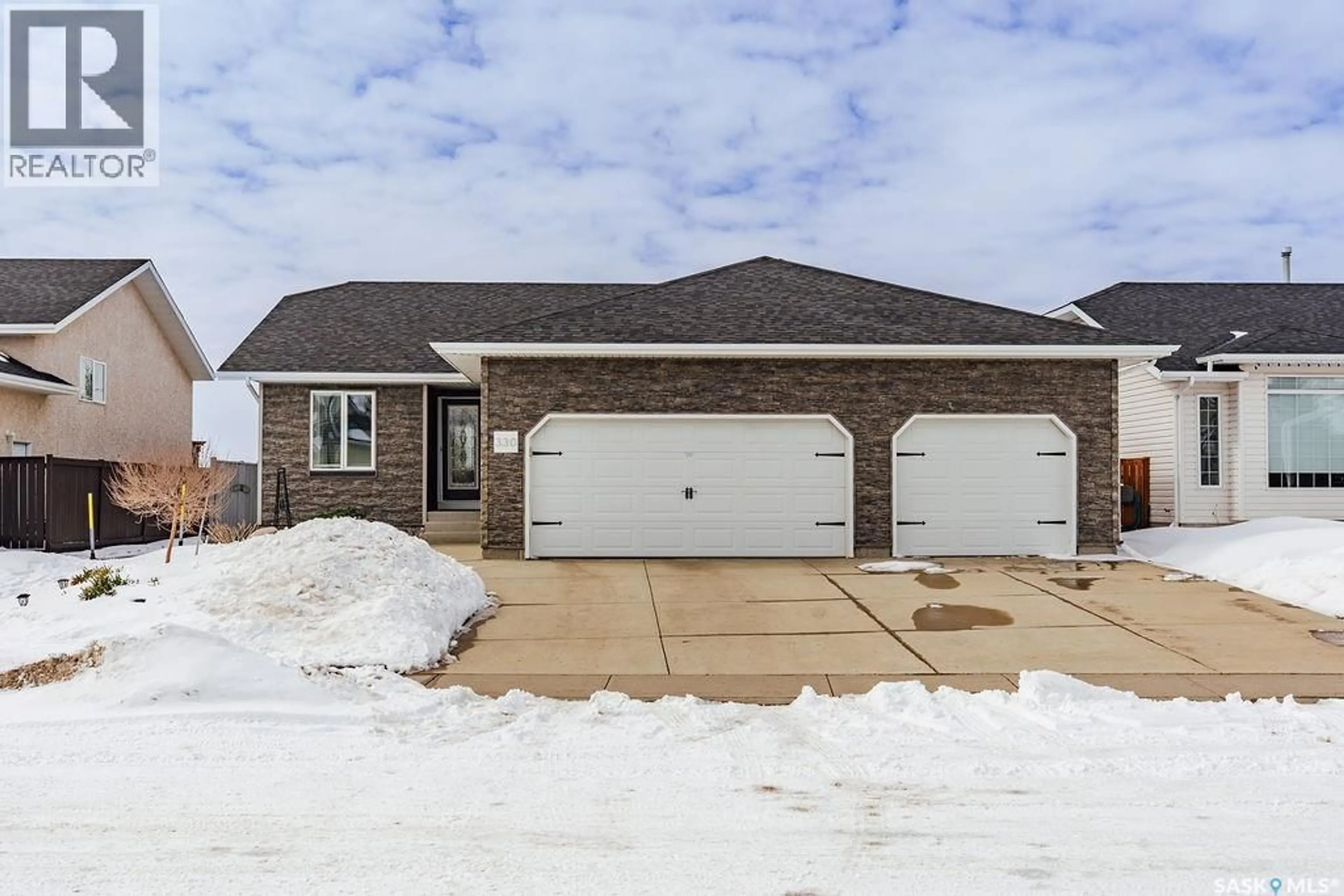 Unknown for 330 POBRAN CRESCENT, Saskatoon Saskatchewan S7S1L4