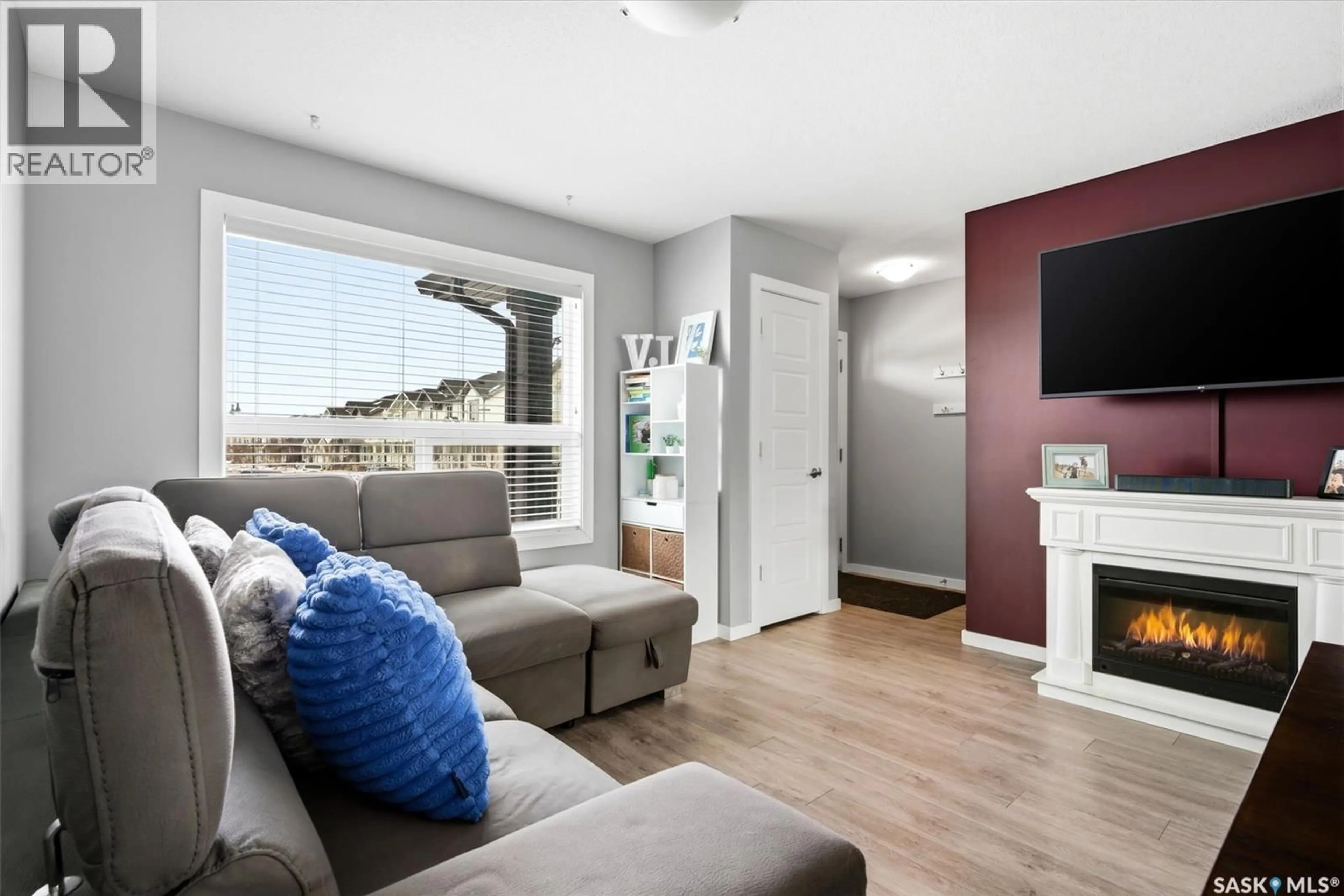 Living room with furniture, unknown for 3457 GREEN LAVENDER DRIVE, Regina Saskatchewan S4V3M6