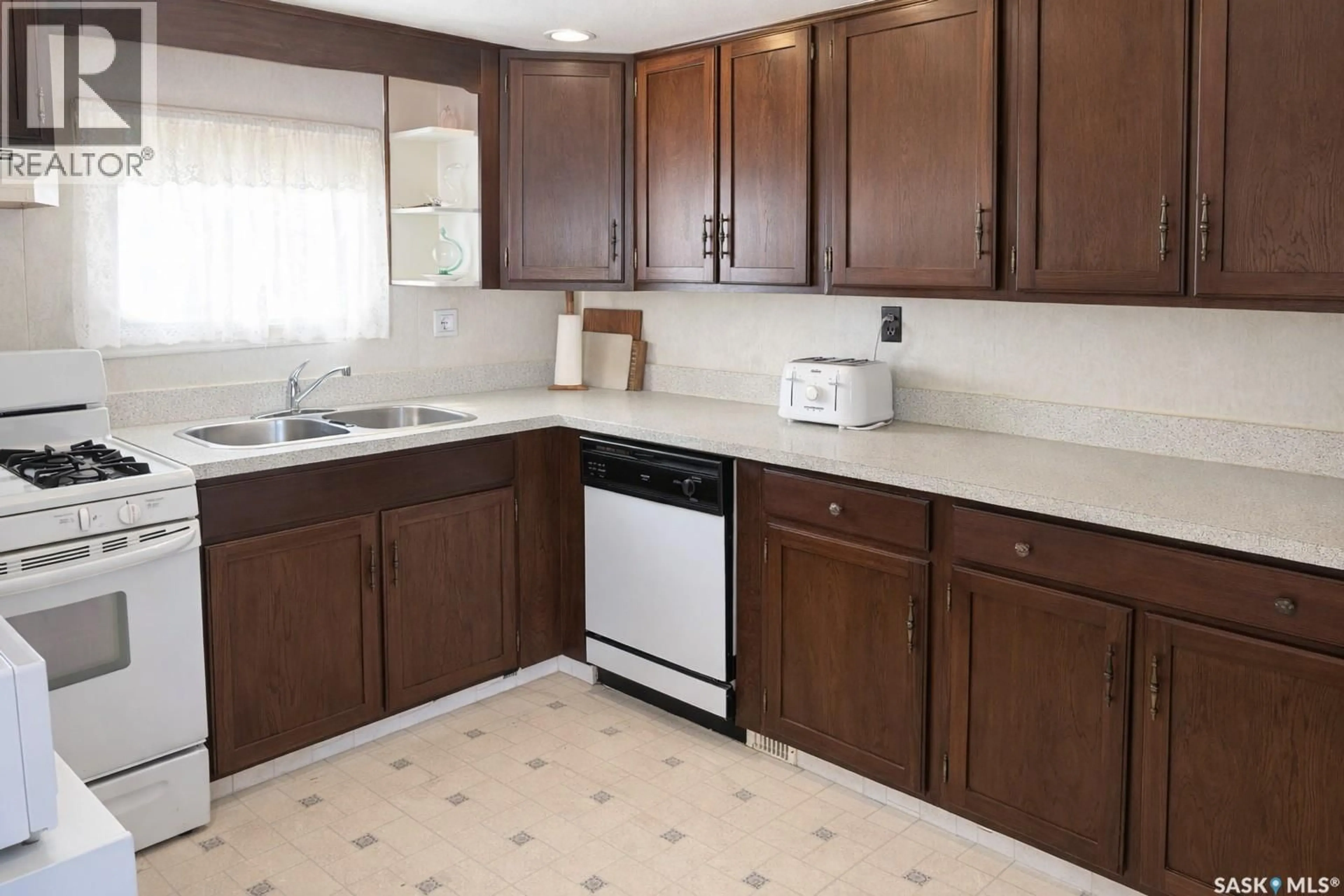 Standard kitchen, ceramic/tile floor for 102 1ST AVENUE, Parkside Saskatchewan S0J2A0