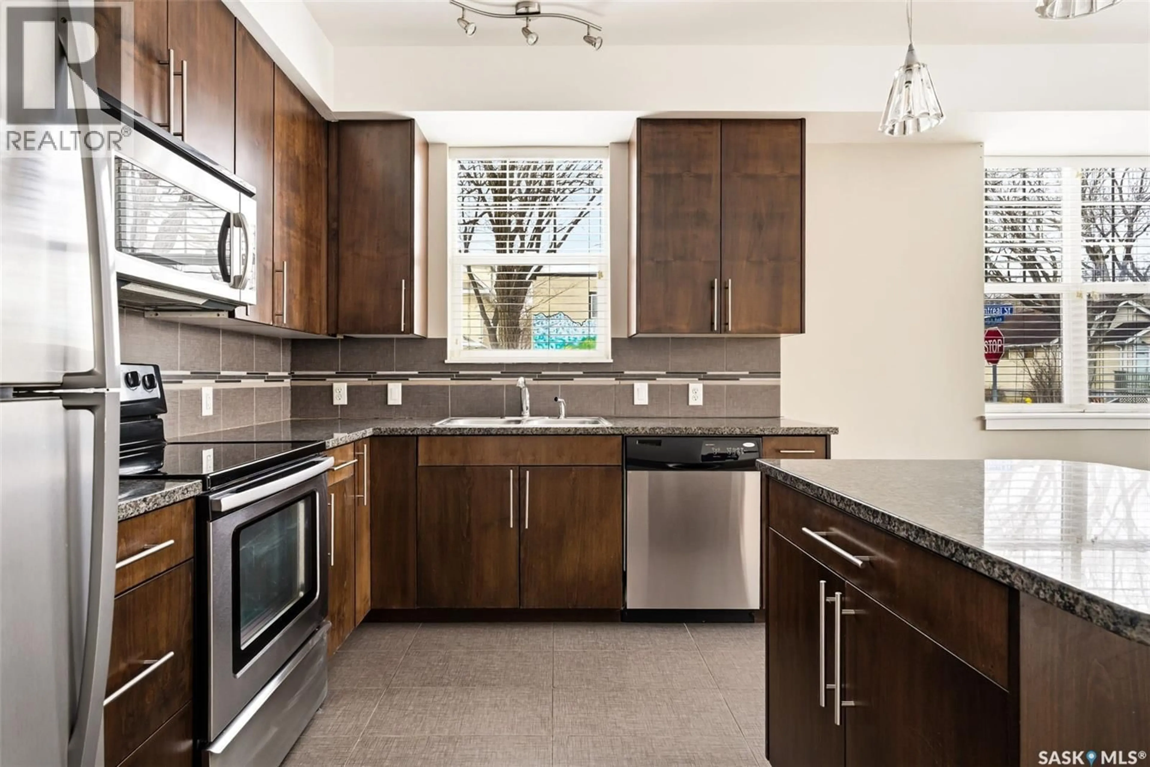 Unknown for 101 - 2313 MONTREAL STREET, Regina Saskatchewan S4P1L9