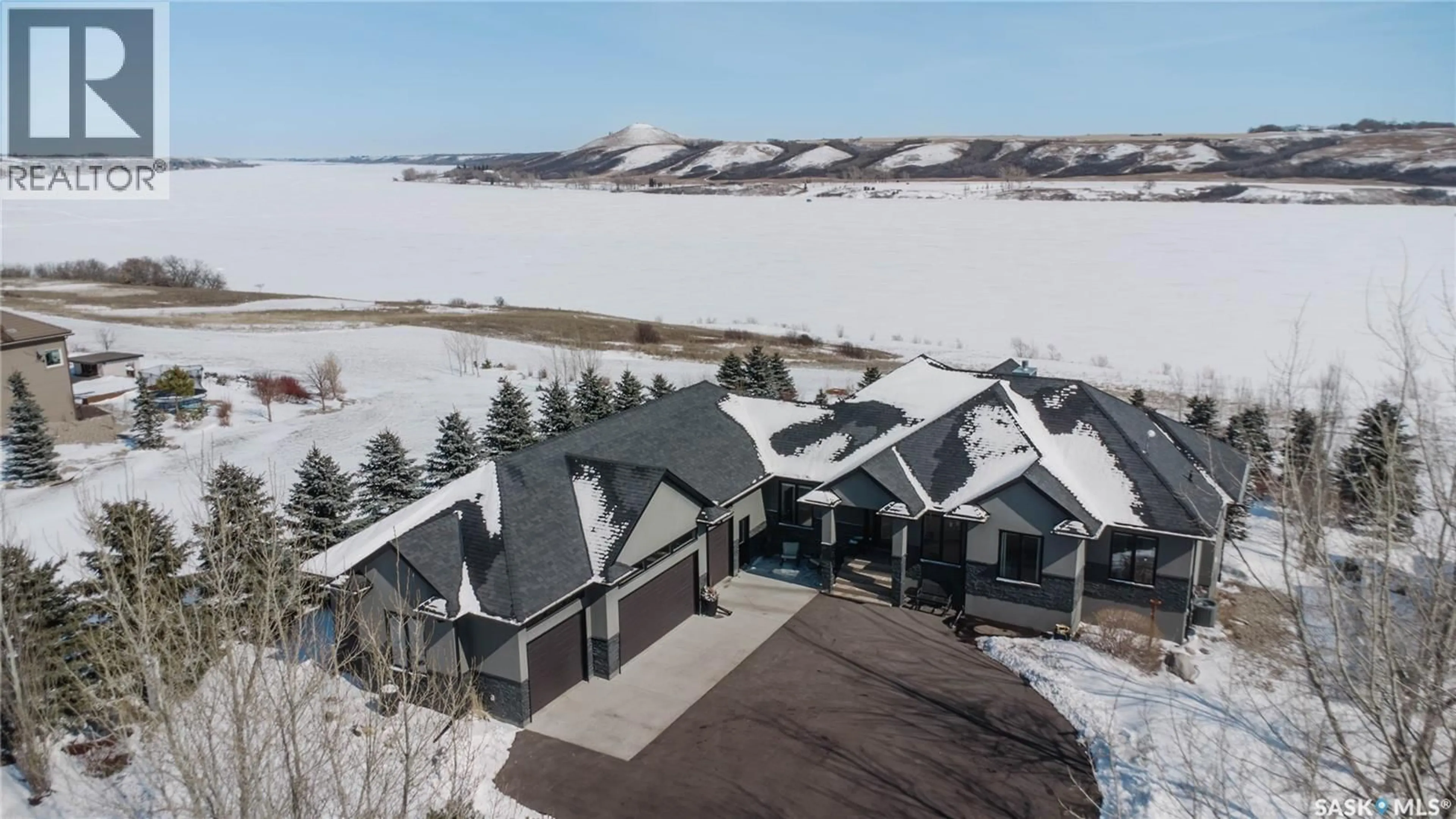 A pic from outside/outdoor area/front of a property/back of a property/a pic from drone, water/lake/river/ocean view for 17 SUNRISE DRIVE, Dundurn Rm No. 314 Saskatchewan S0K1K0