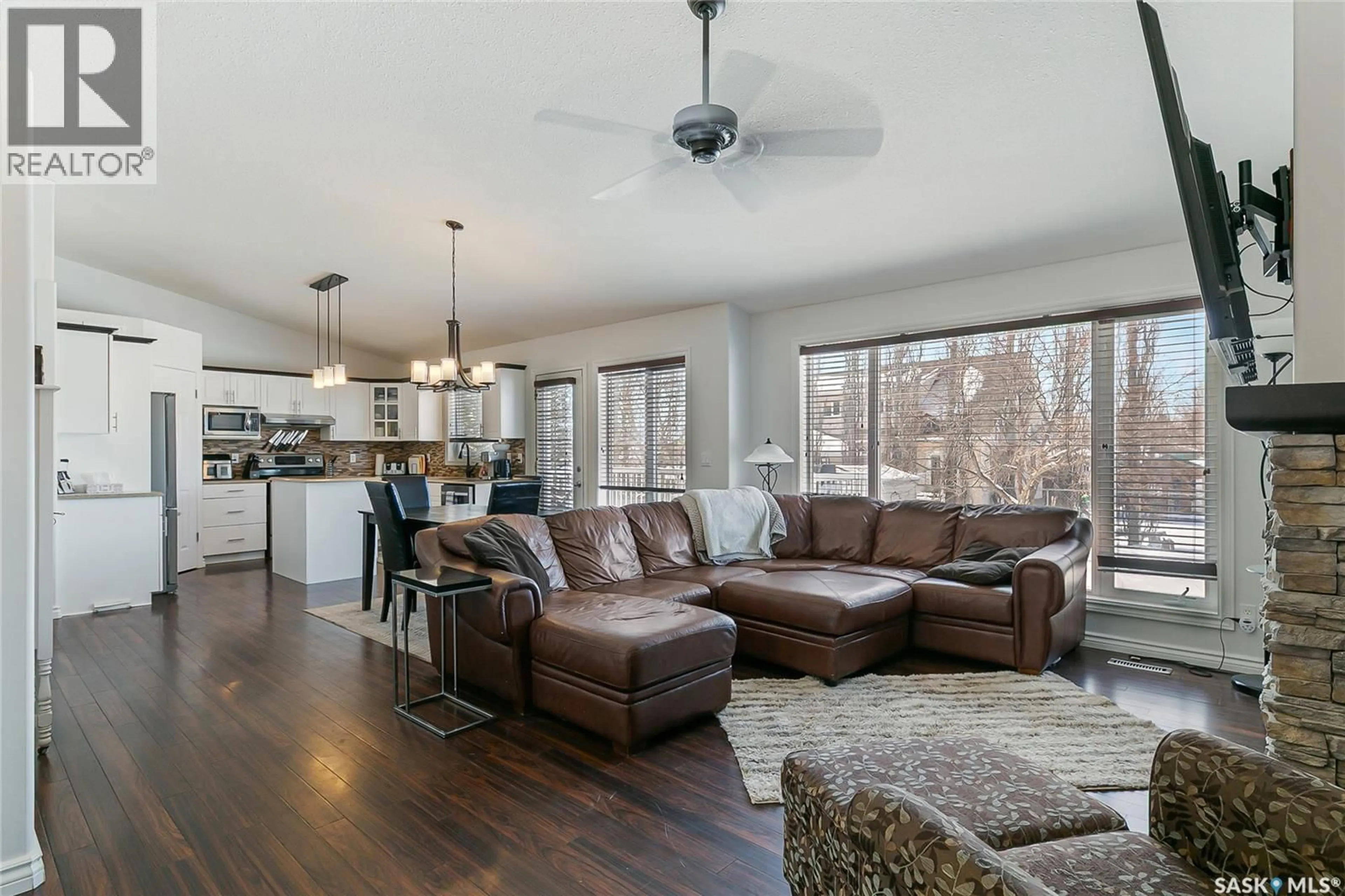 Living room with furniture, unknown for 116 BUTLER DRIVE, Regina Beach Saskatchewan S0G4C0