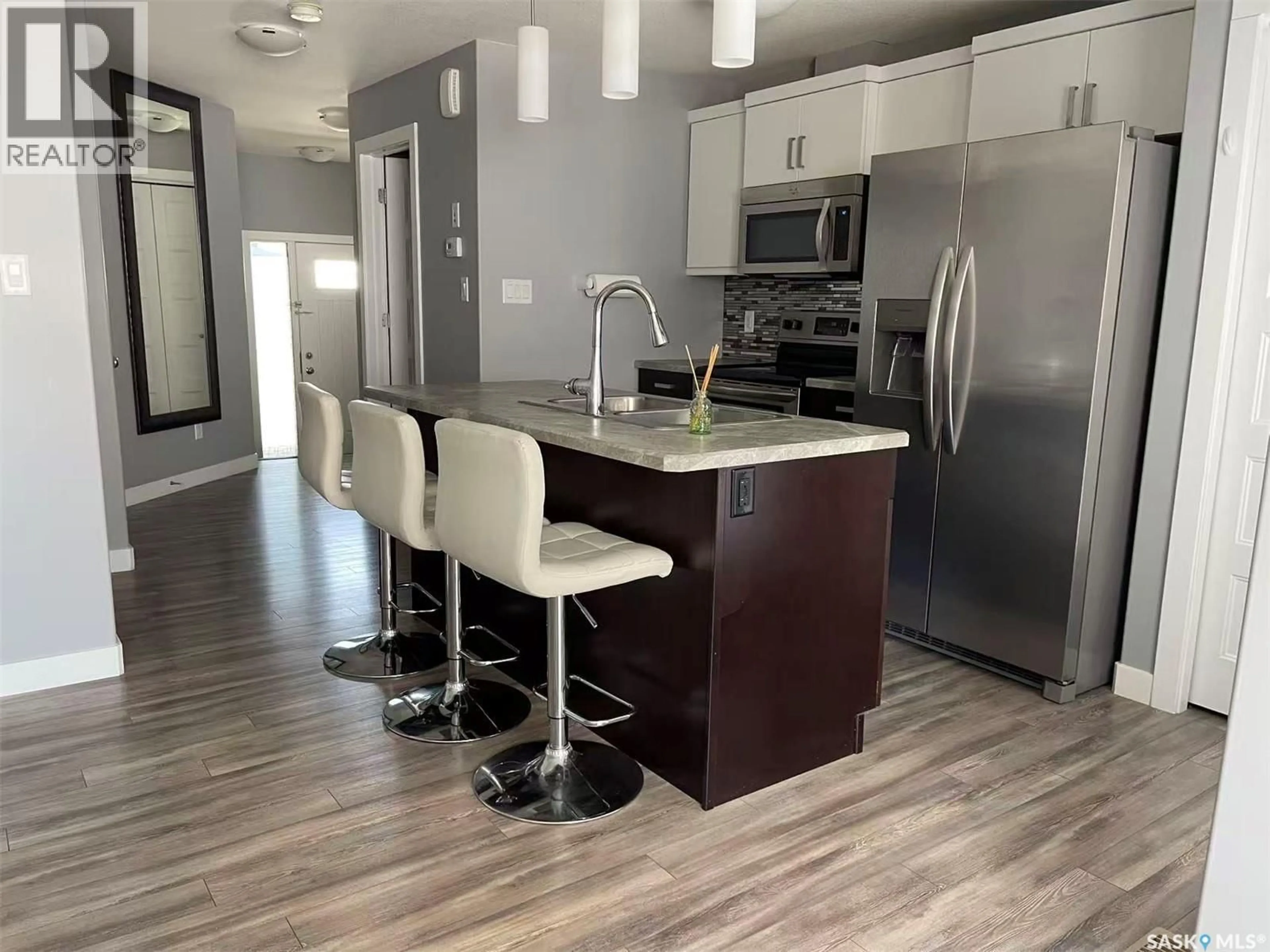 Open concept kitchen, unknown for 2 - 5301 BEACON DRIVE, Regina Saskatchewan S4W0R6