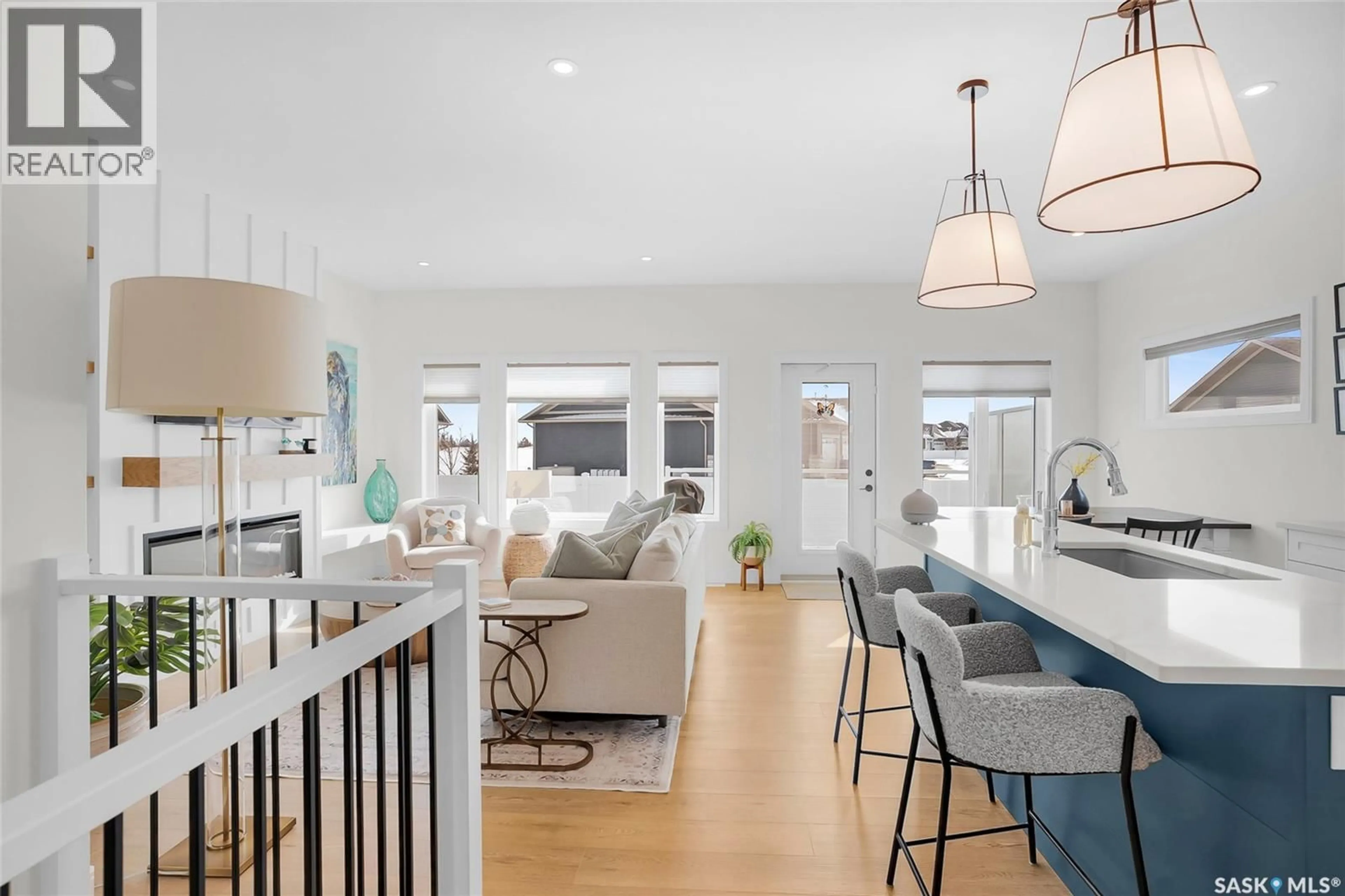 Open concept kitchen, unknown for 9 437 PALMER CRESCENT, Warman Saskatchewan S0K4S1