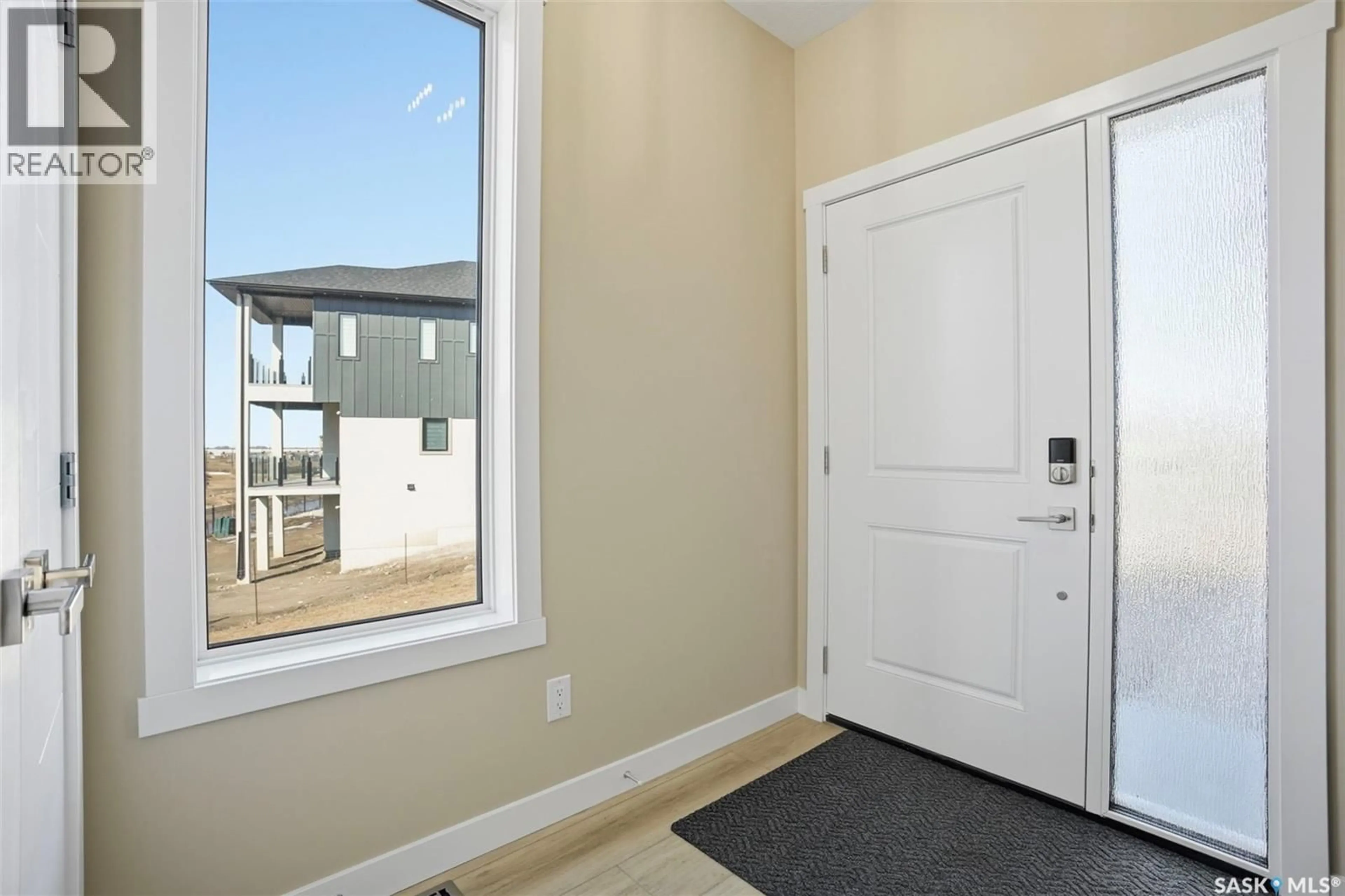Indoor entryway for 435 SHARMA CRESCENT, Saskatoon Saskatchewan S7W0Y4
