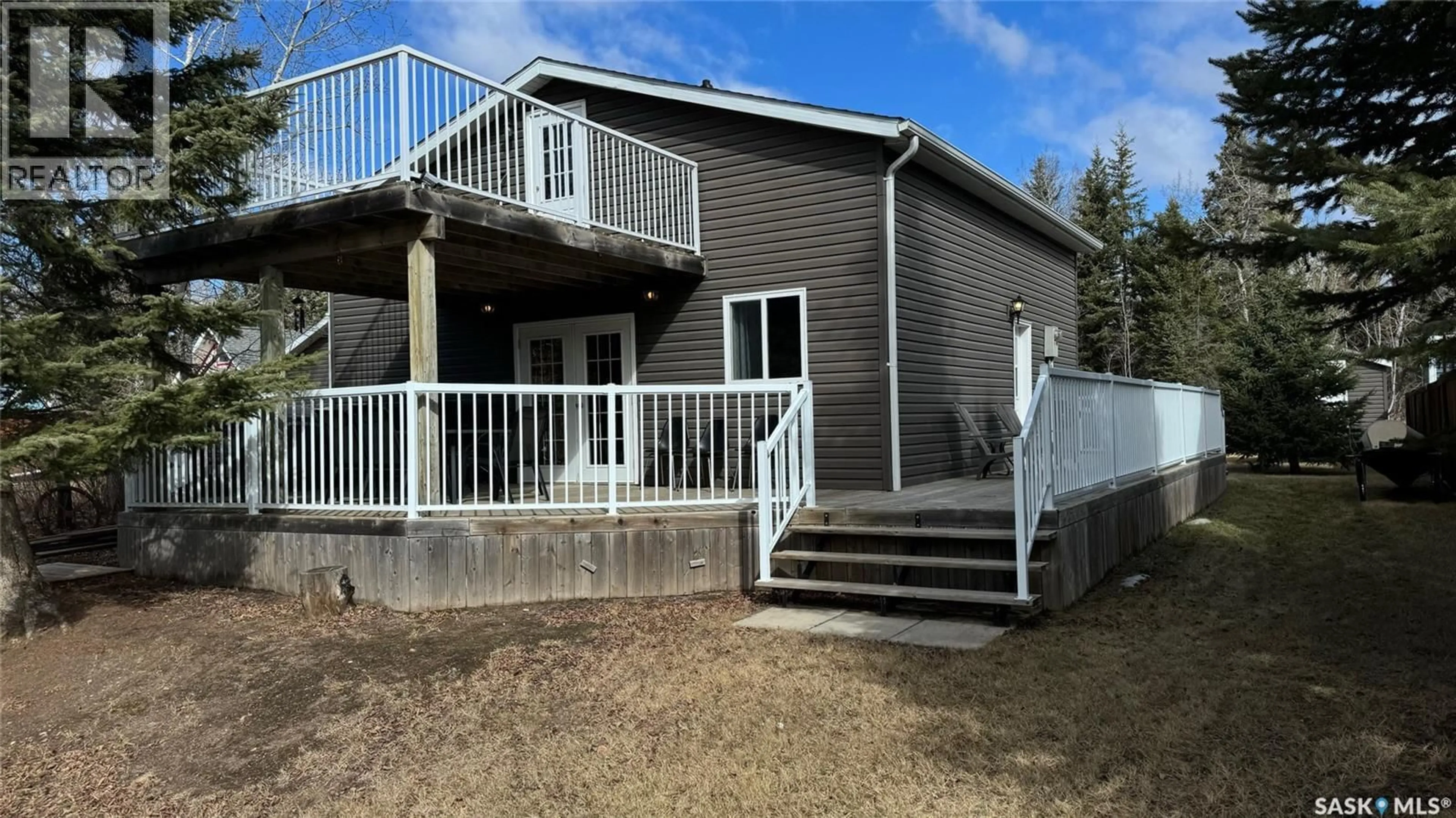 Patio, unknown for Lot 4 Block 4 - 4 STURGEON LAKE WEST, Shellbrook Rm No. 493 Saskatchewan S0J2E0
