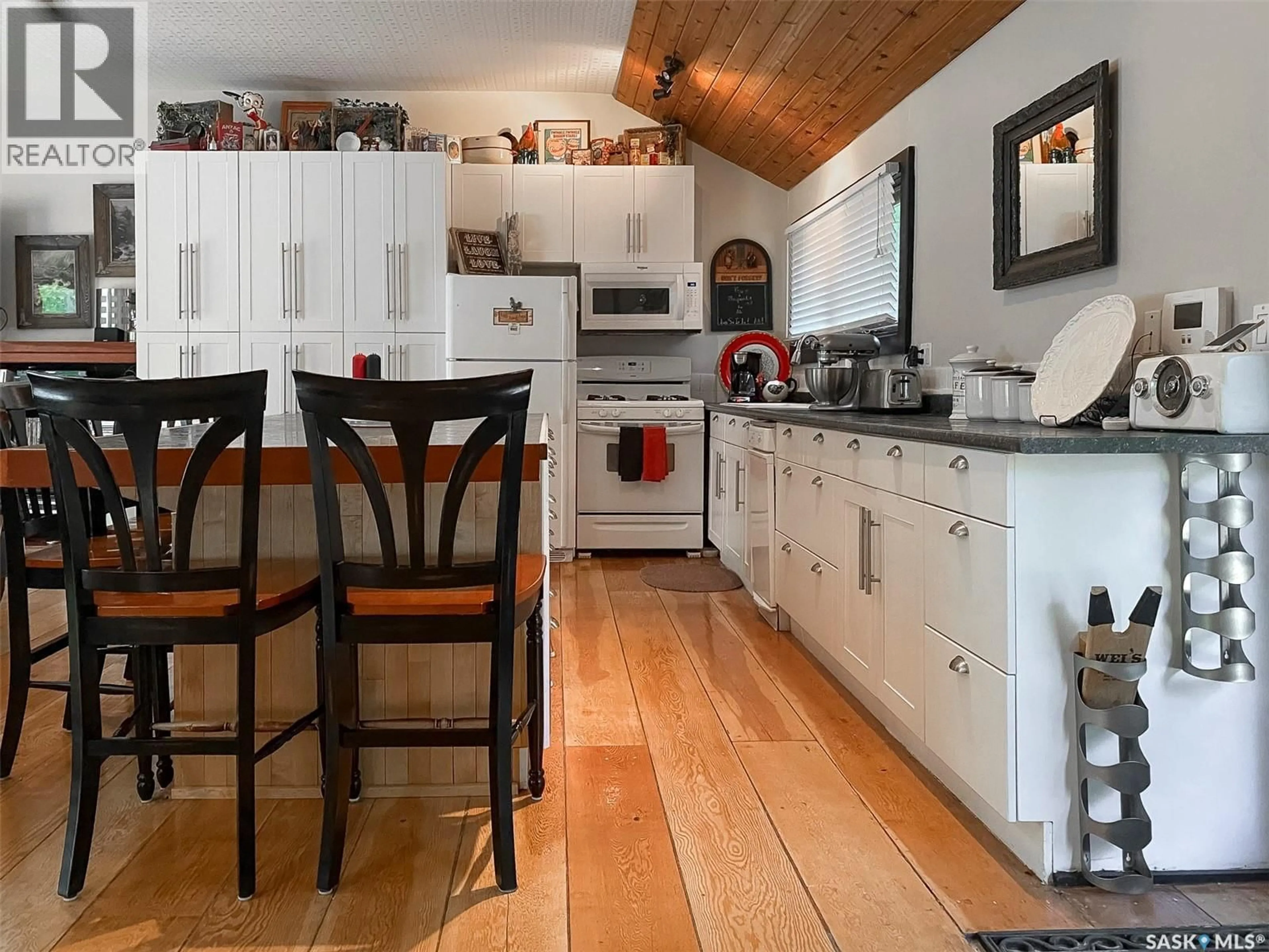 Unknown for 86 FERGUSON BAY, Webb Rm No. 138 Saskatchewan S0N2N0