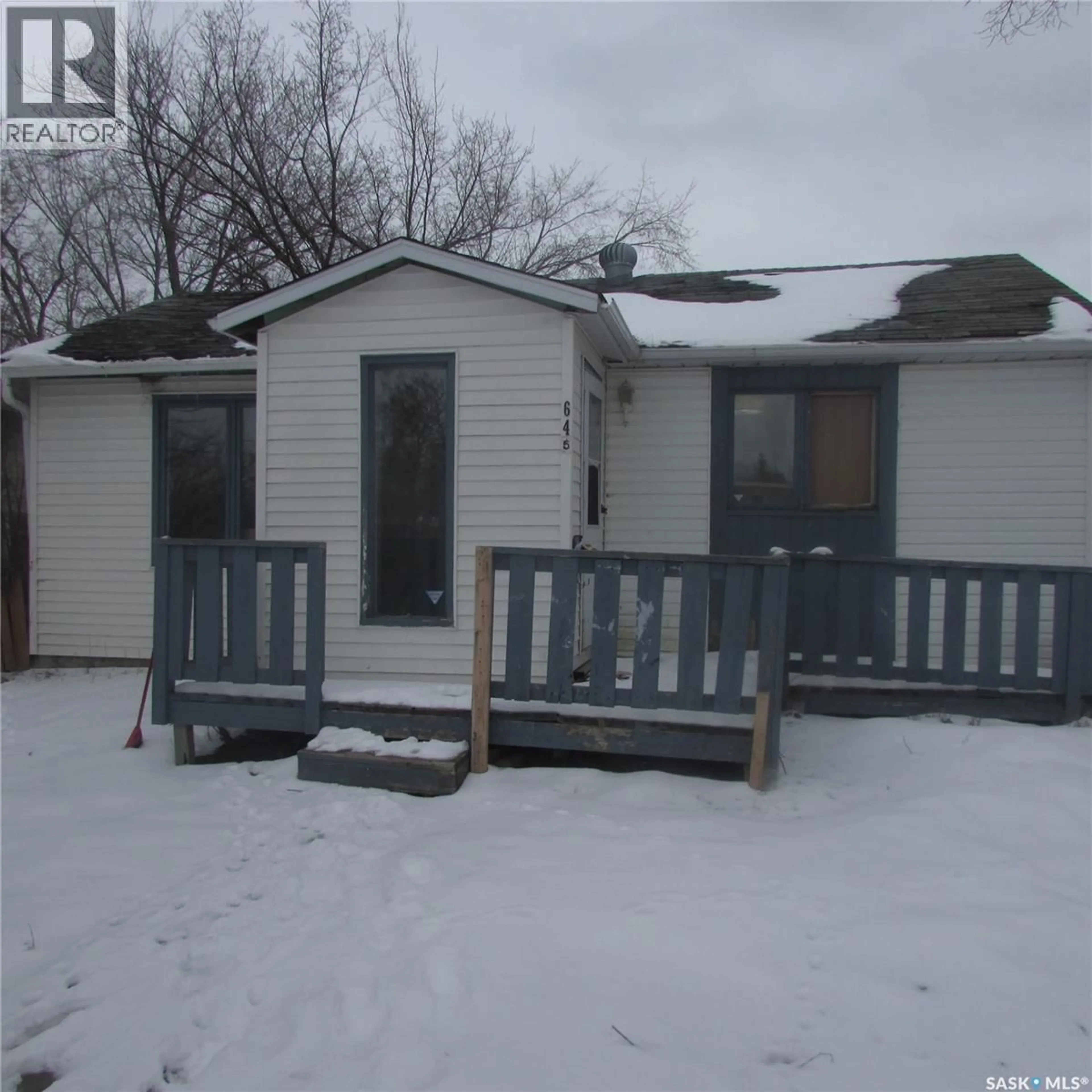 Shed for 645 MONTAGUE STREET, Regina Saskatchewan S4T3G8