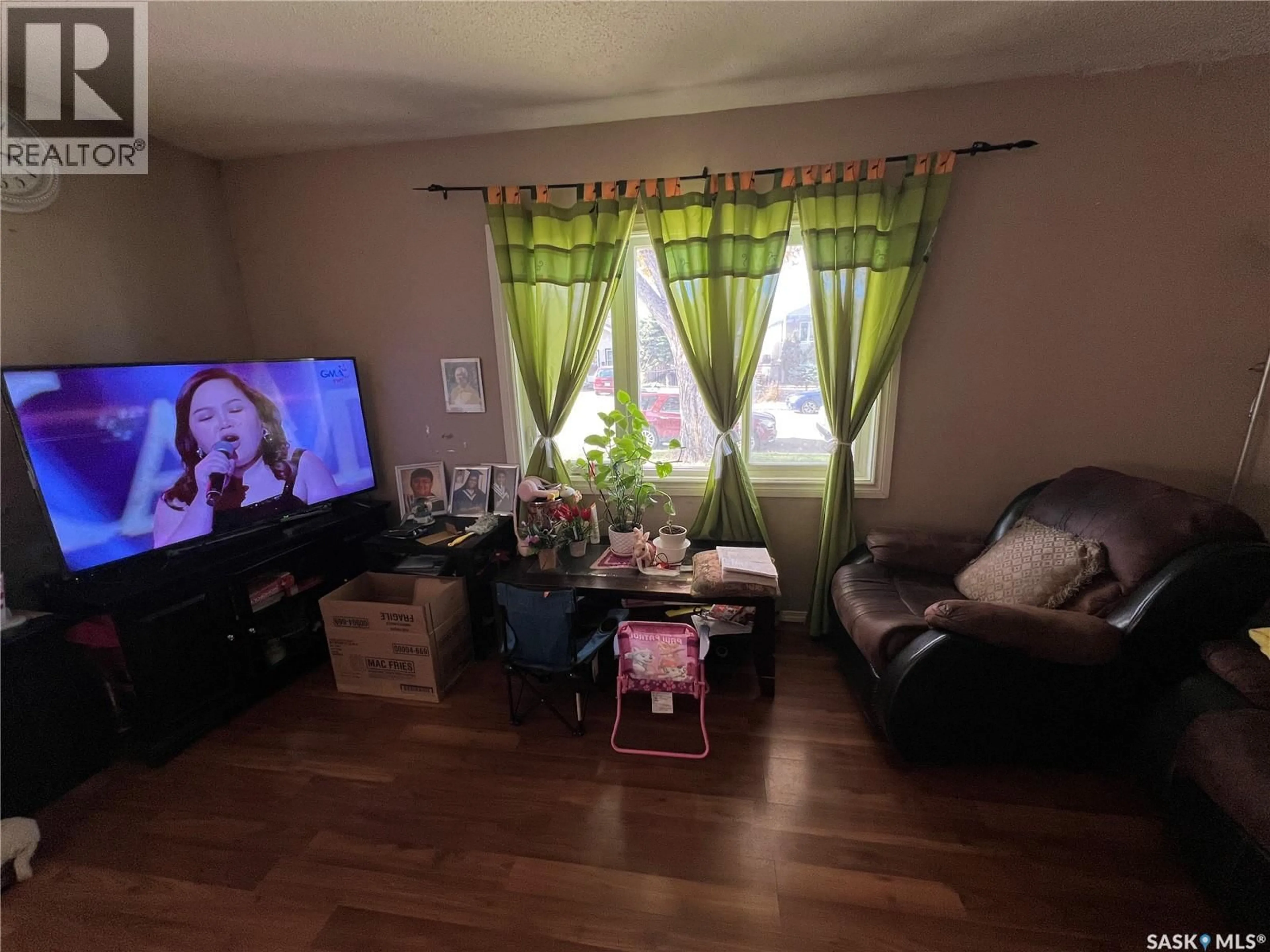 A pic of a room for 405 YORK STREET, Regina Saskatchewan S4R4W7