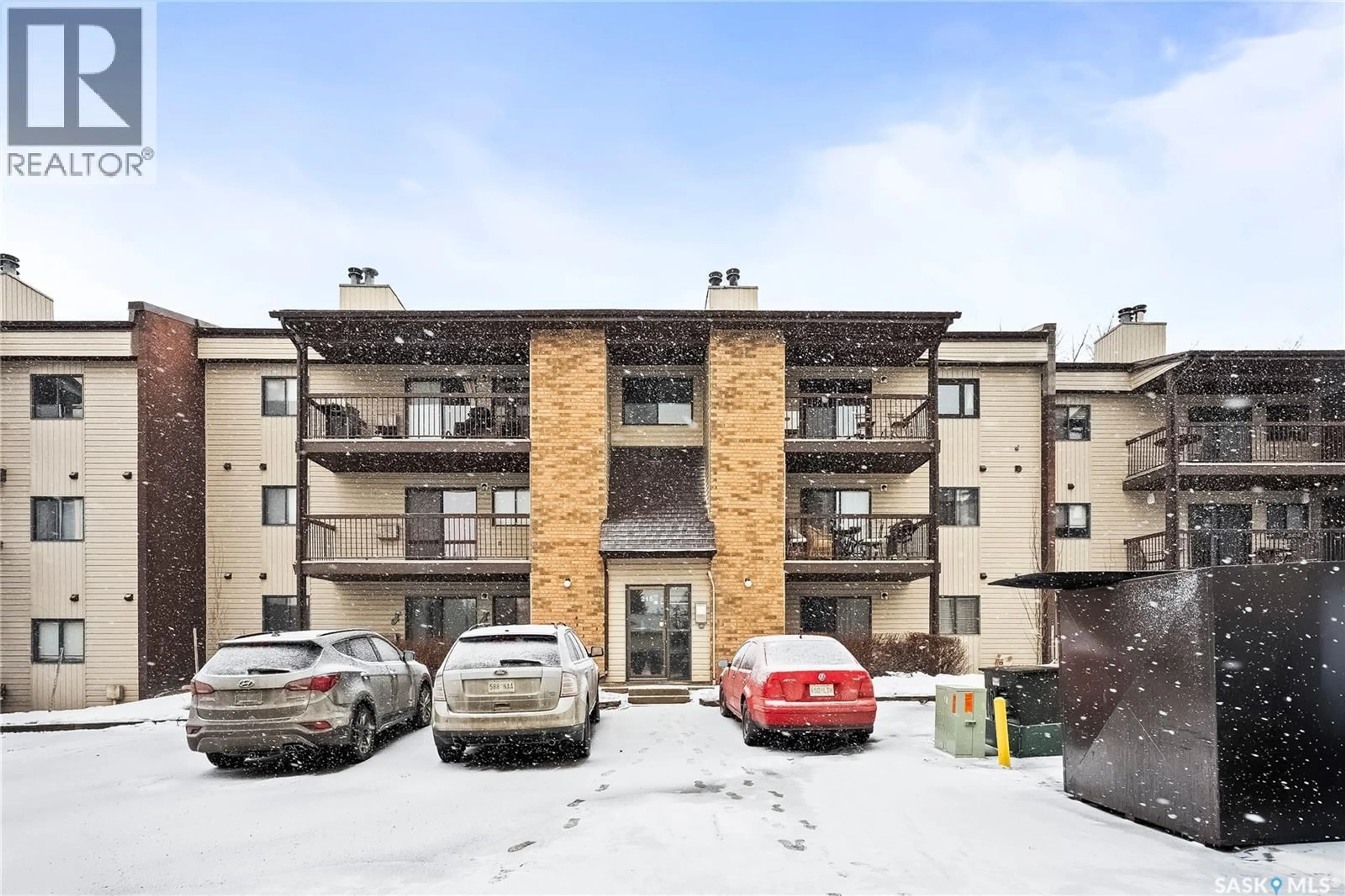 Unknown for 215 - 201 KINGSMERE BOULEVARD, Saskatoon Saskatchewan S7J4J6