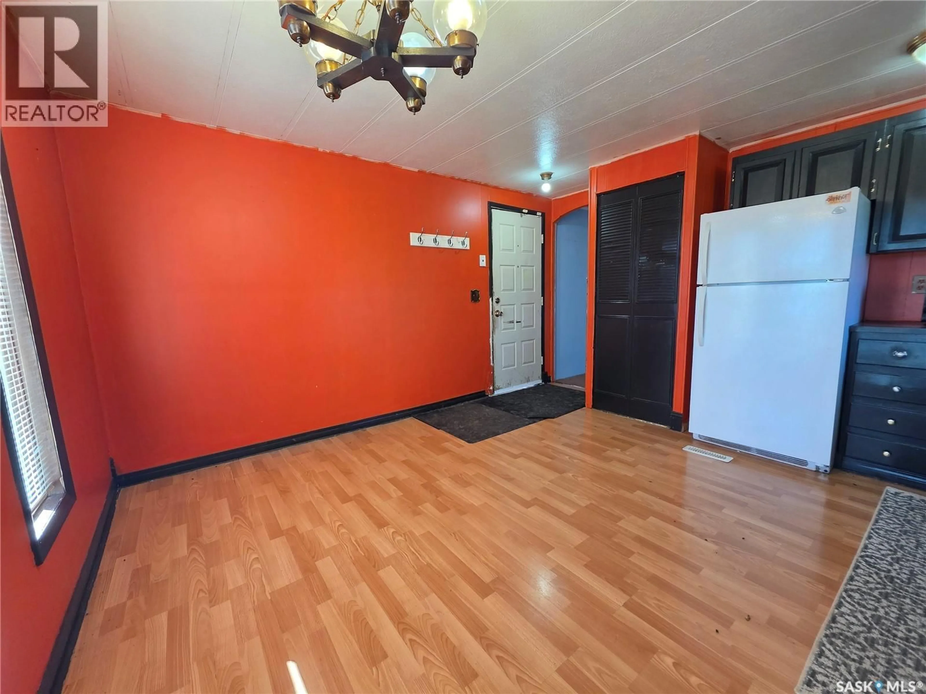 A pic of a room for 316 KLASSEN STREET, Herbert Saskatchewan S0H2A0