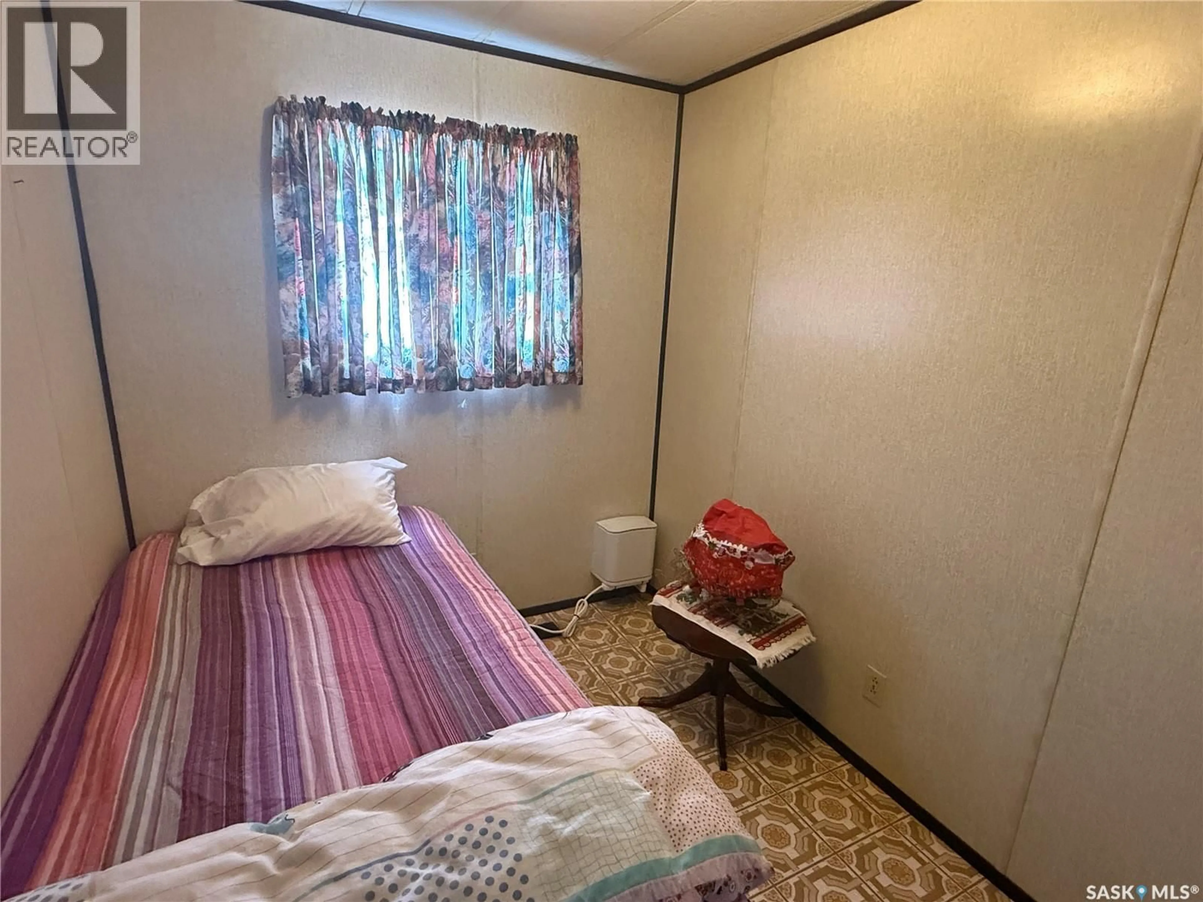 A pic of a room for 21 NAVOU PARK, Weyburn Saskatchewan S4H2J8