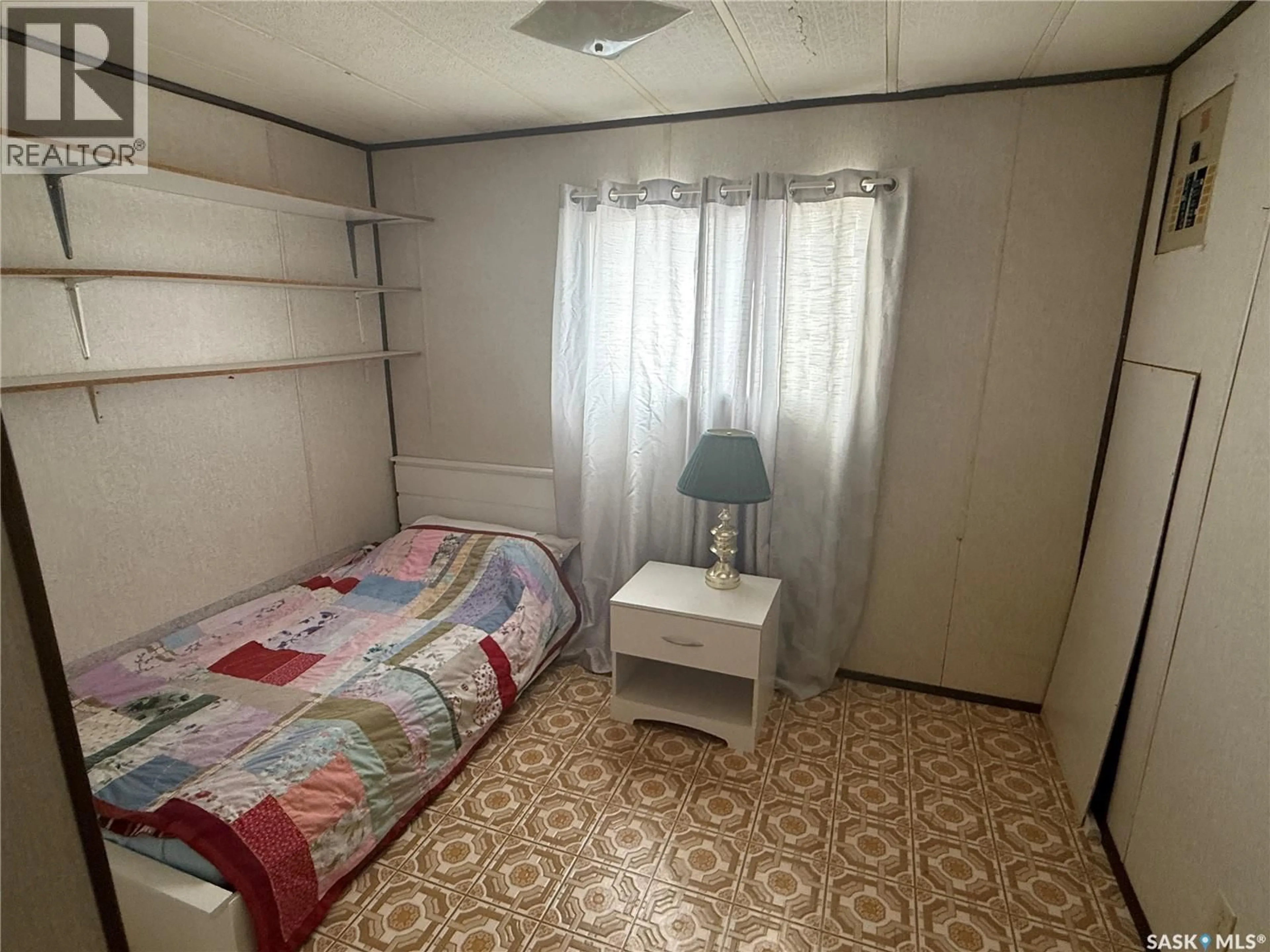 A pic of a room for 21 NAVOU PARK, Weyburn Saskatchewan S4H2J8