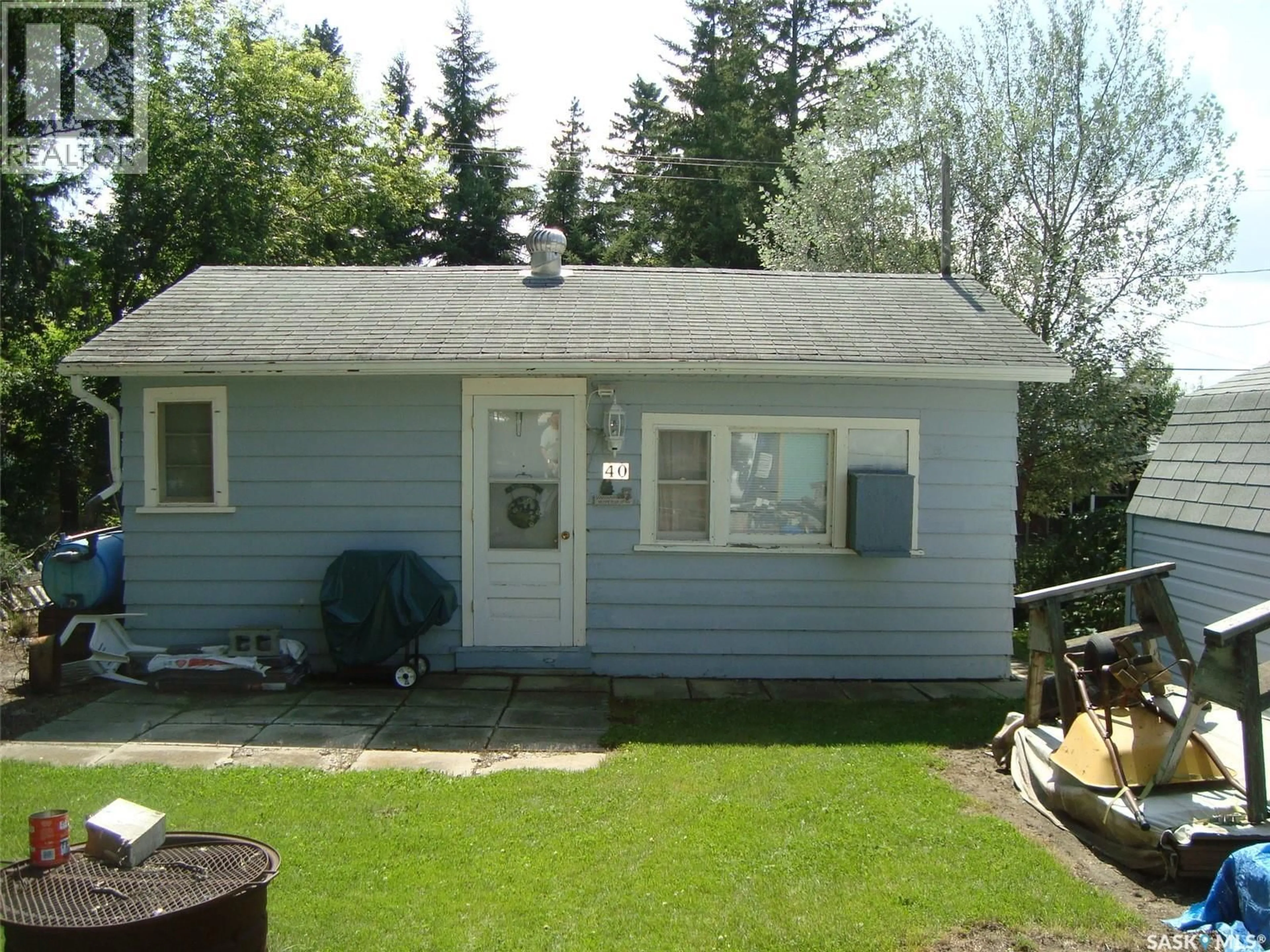 Shed for 40 HIAWATHA STREET, Kenosee Lake Saskatchewan S0C2S0