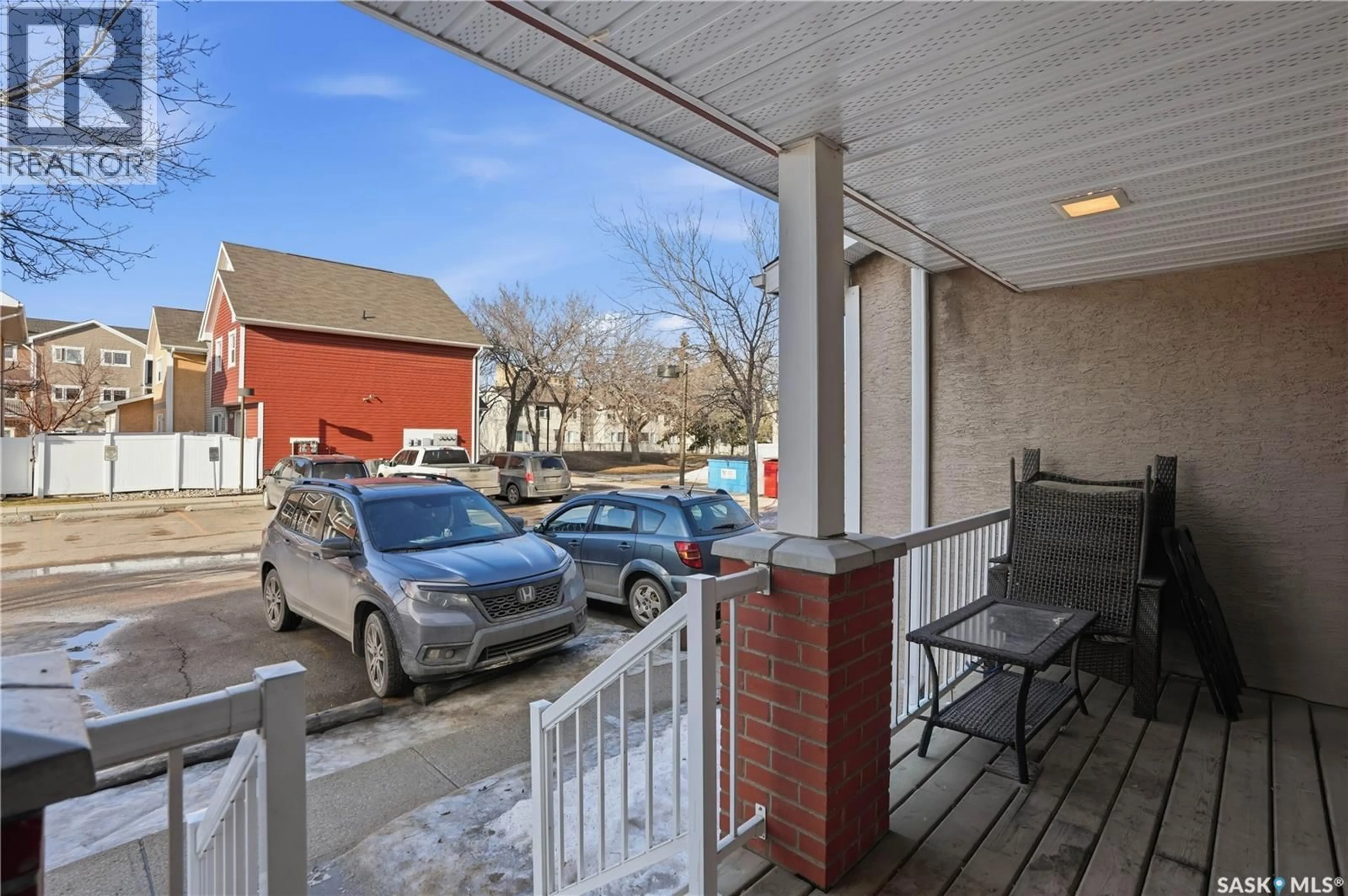 Patio, street for 2171 TORONTO STREET, Regina Saskatchewan S4P0B7