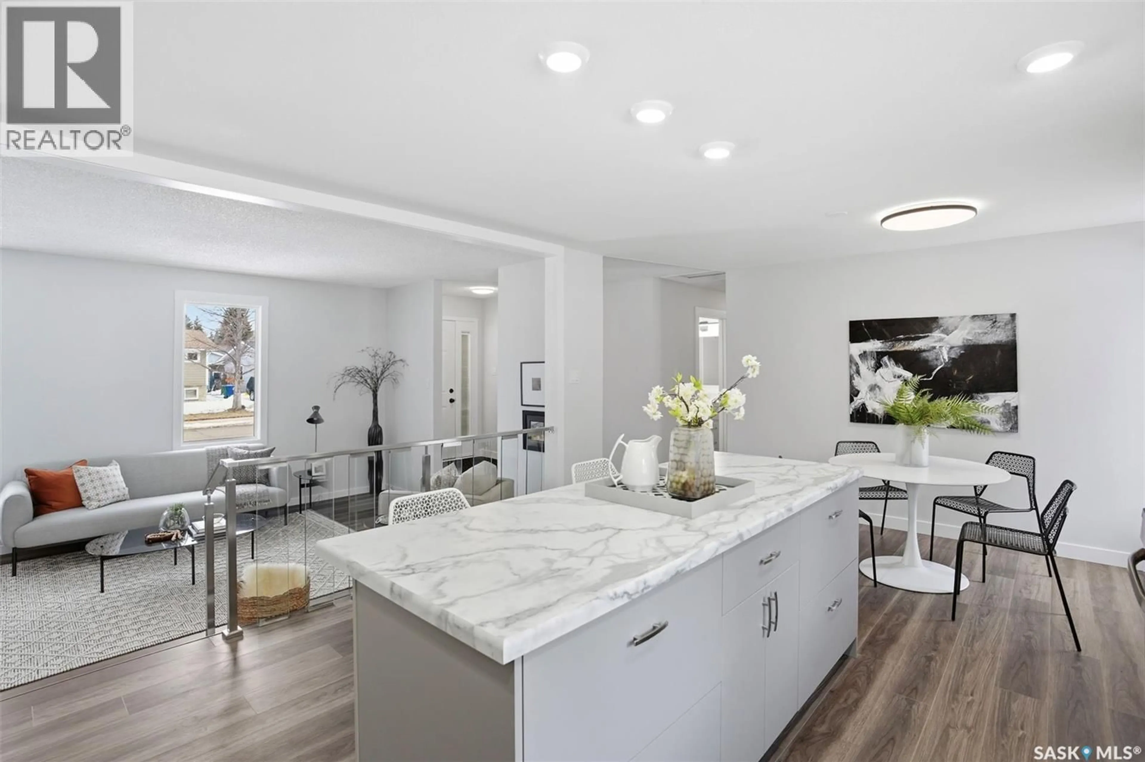 Open concept kitchen, unknown for 102 DORE CRESCENT, Saskatoon Saskatchewan S7K4X7