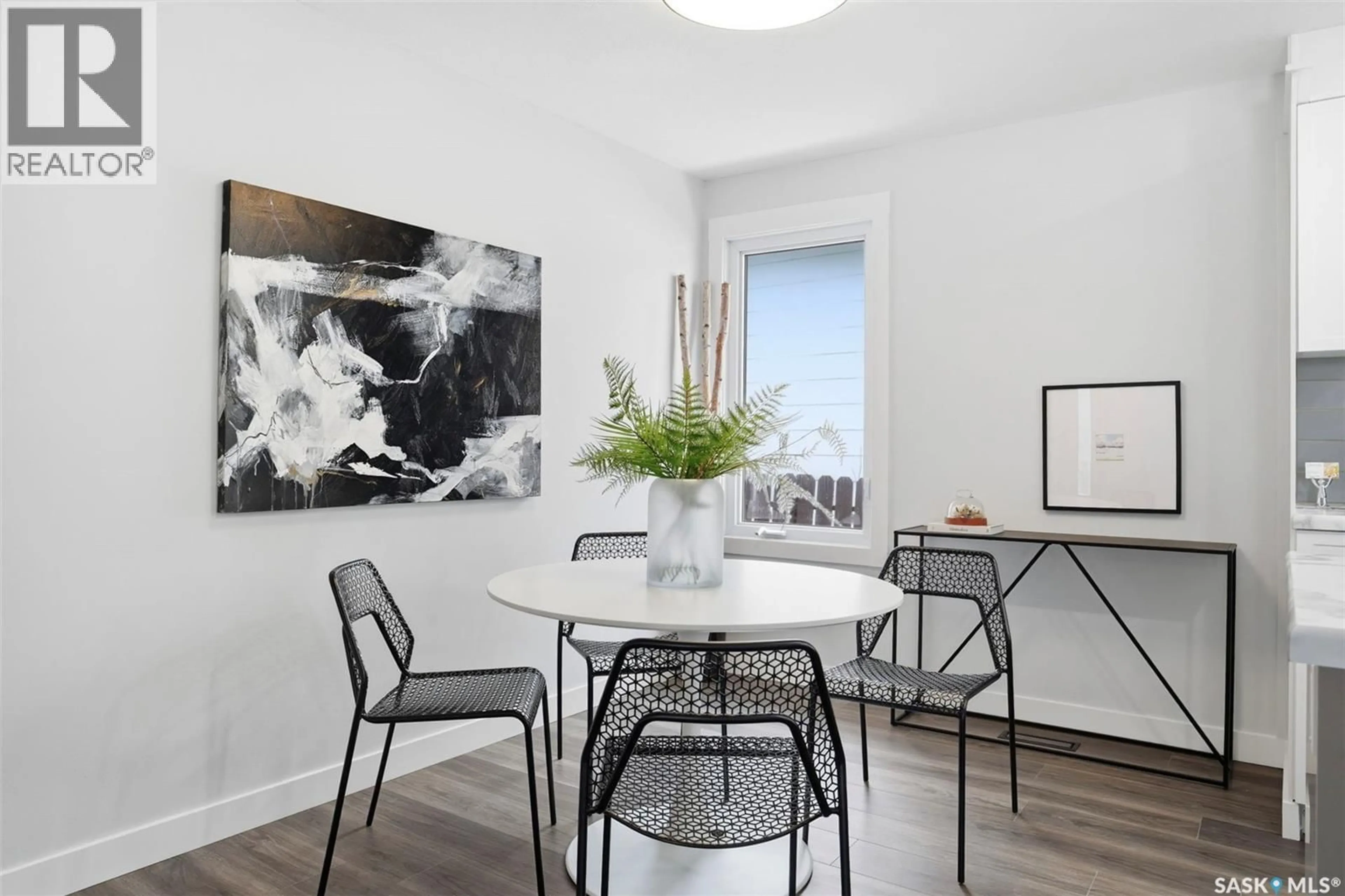 Dining room, unknown for 102 DORE CRESCENT, Saskatoon Saskatchewan S7K4X7