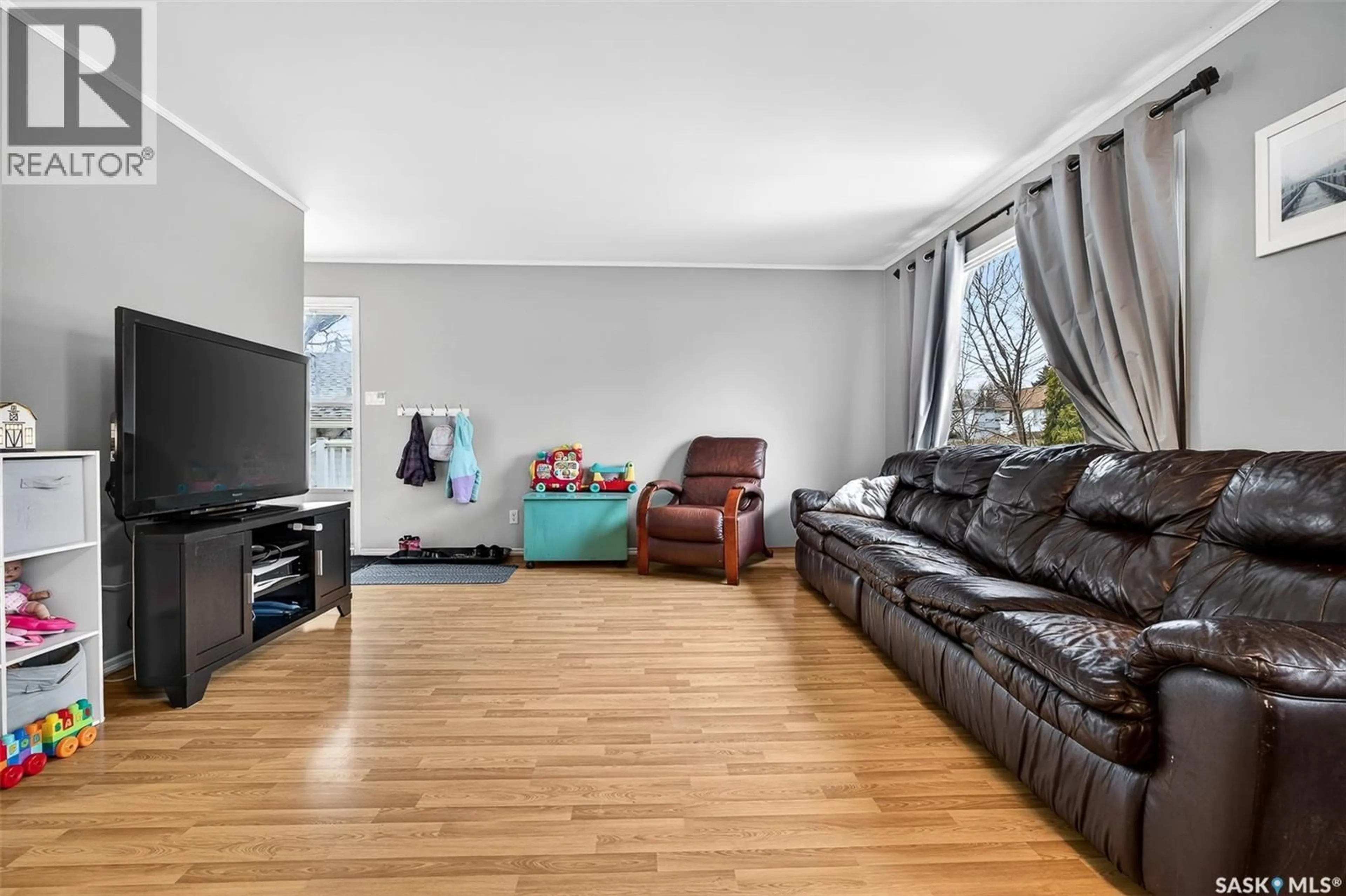 Living room with furniture, unknown for 1123 ATHABASCA STREET, Moose Jaw Saskatchewan S6H2E8