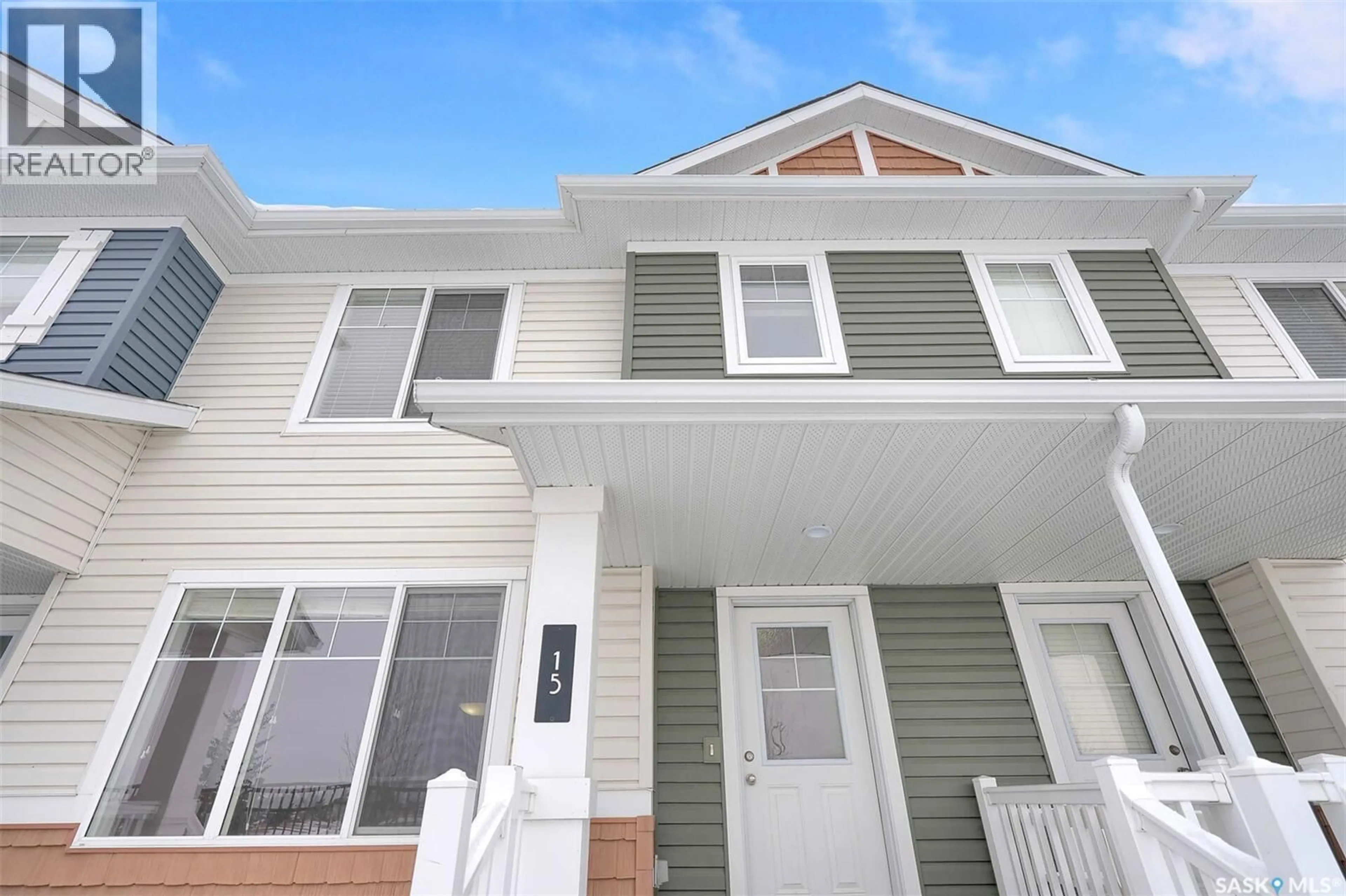 Home with vinyl exterior material, street for 5290 AERODROME ROAD, Regina Saskatchewan S4W0H7